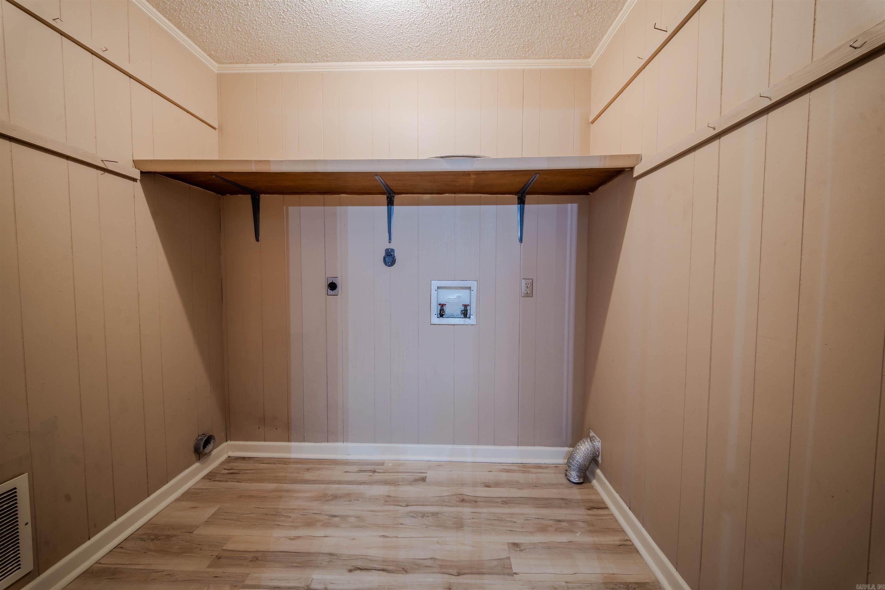 2173 California Avenue Property Photo 14