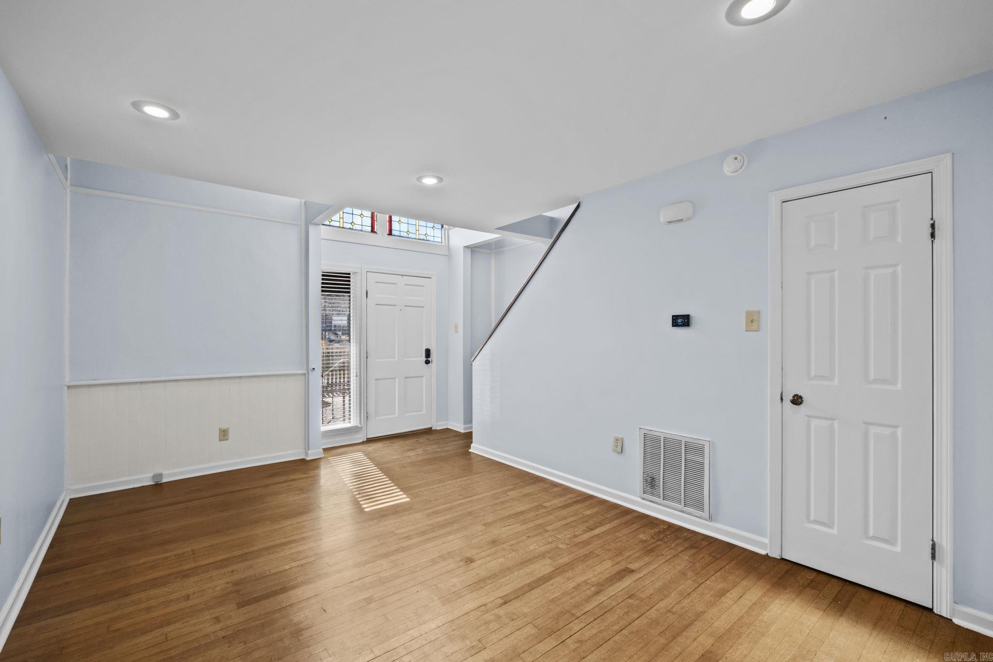 1500 Center Street Property Photo 5