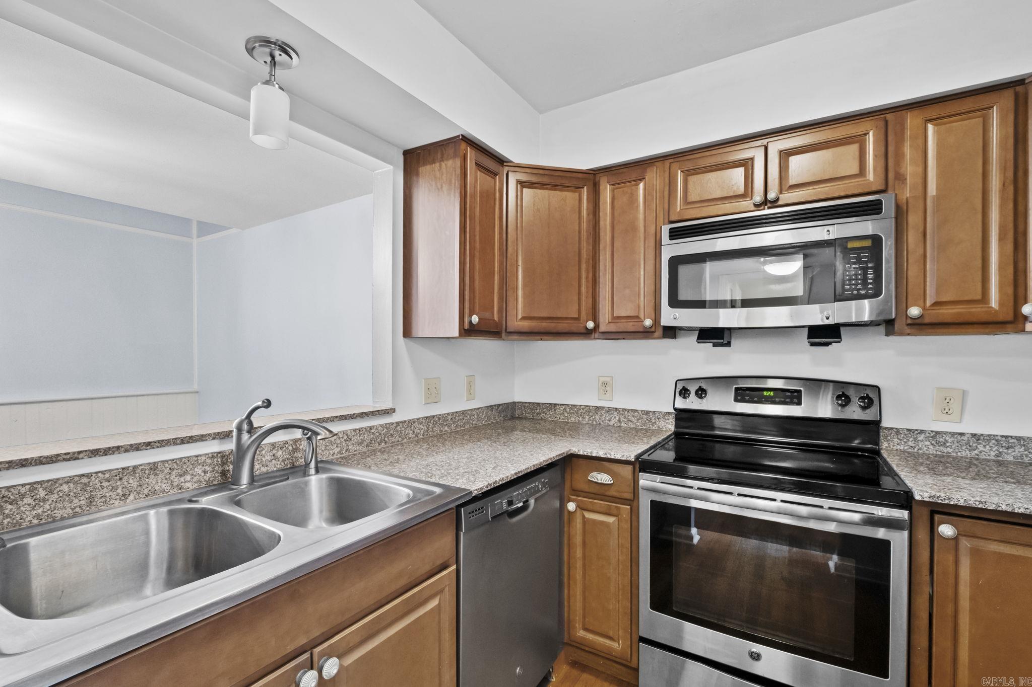 1500 Center Street Property Photo 7