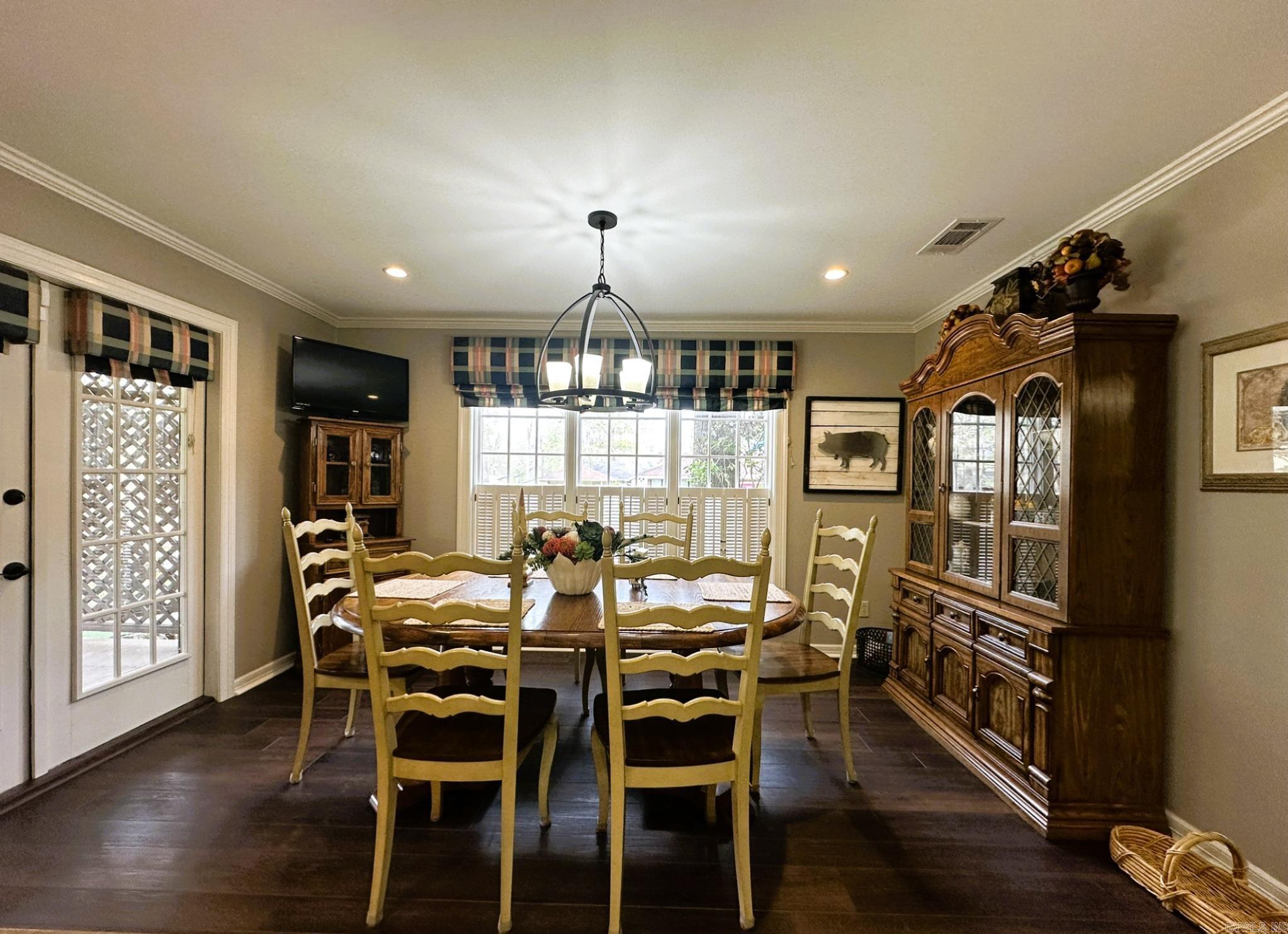 103 Brentwood Cir Property Photo 8