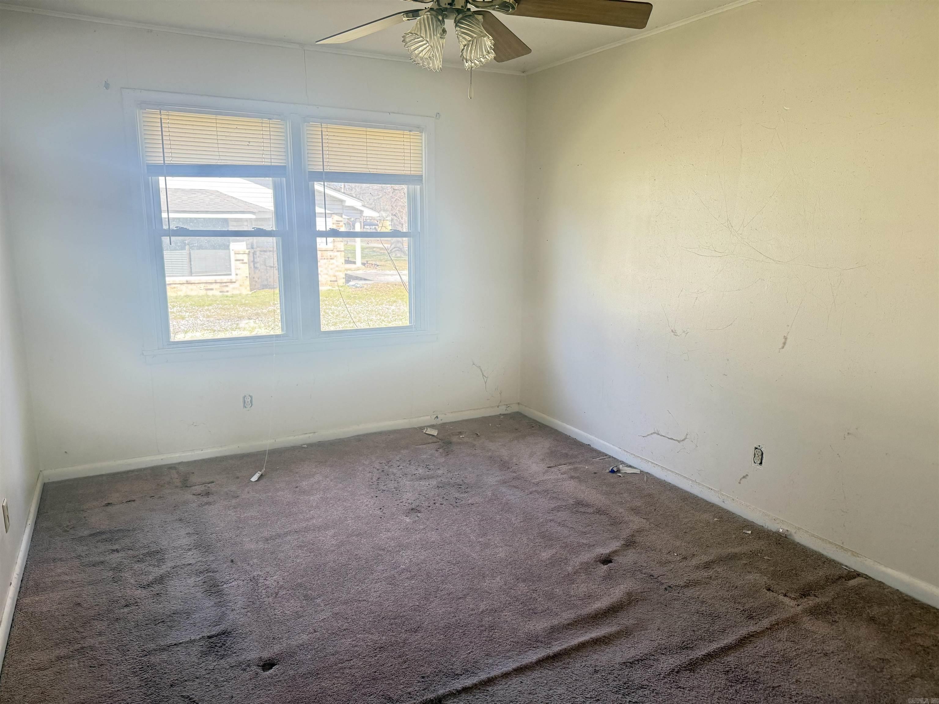 200 Grace Street Property Photo 4