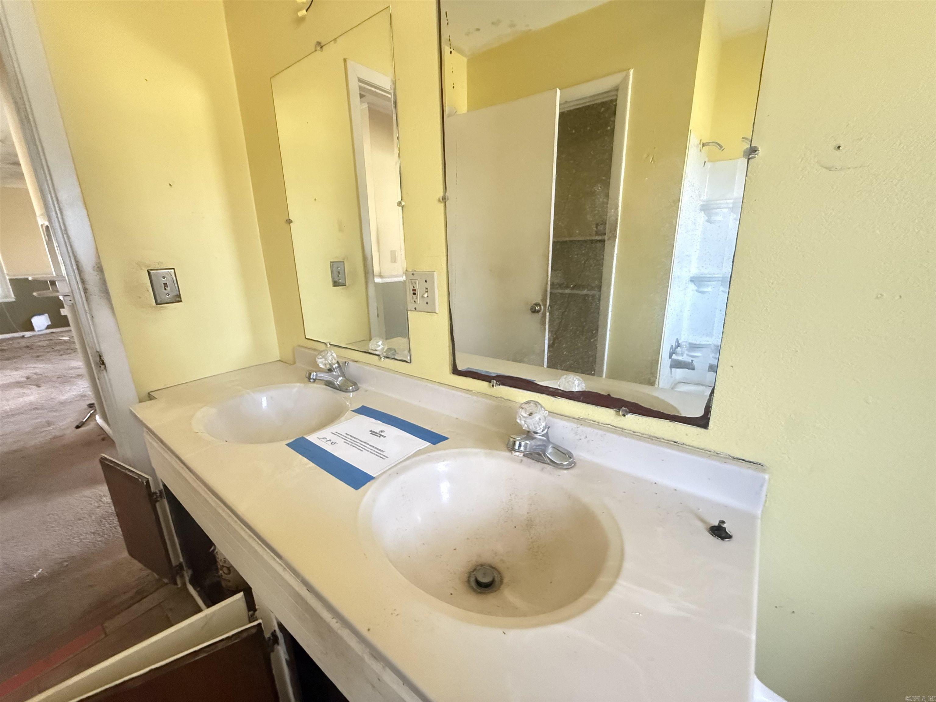 200 Grace Street Property Photo 6