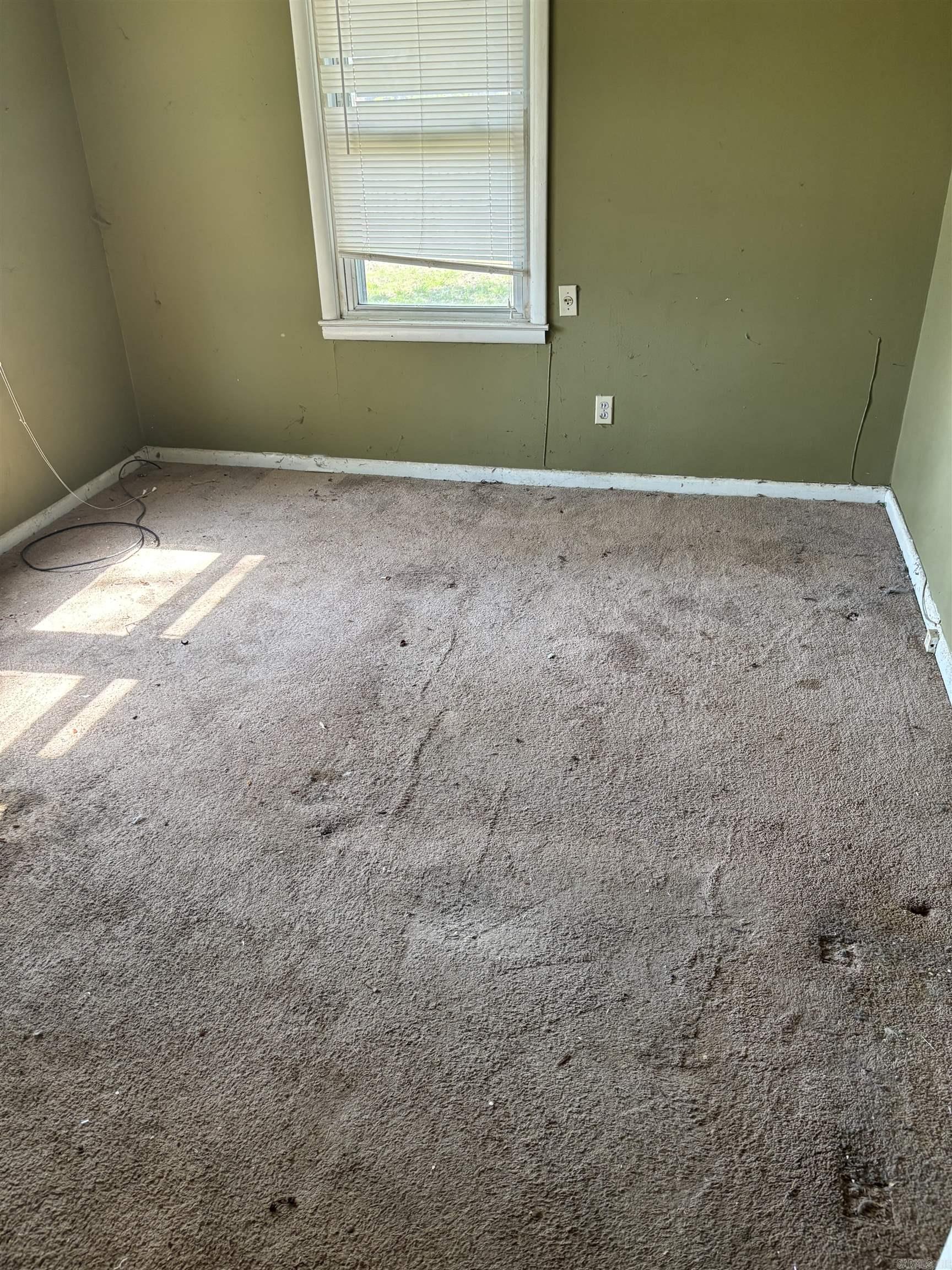 200 Grace Street Property Photo 9