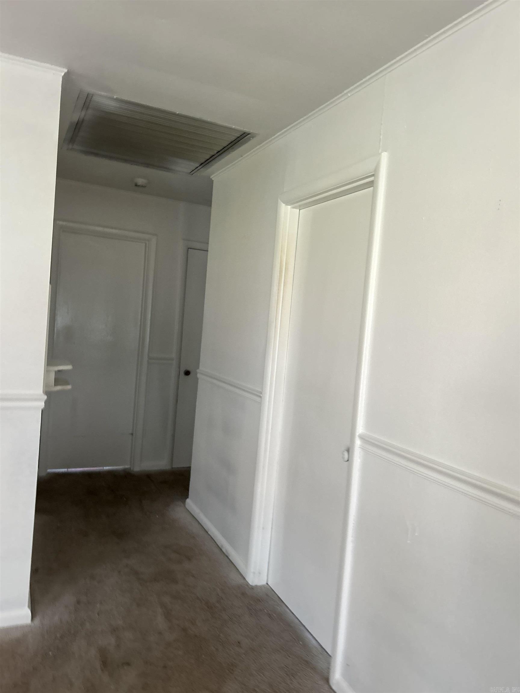 200 Grace Street Property Photo 16