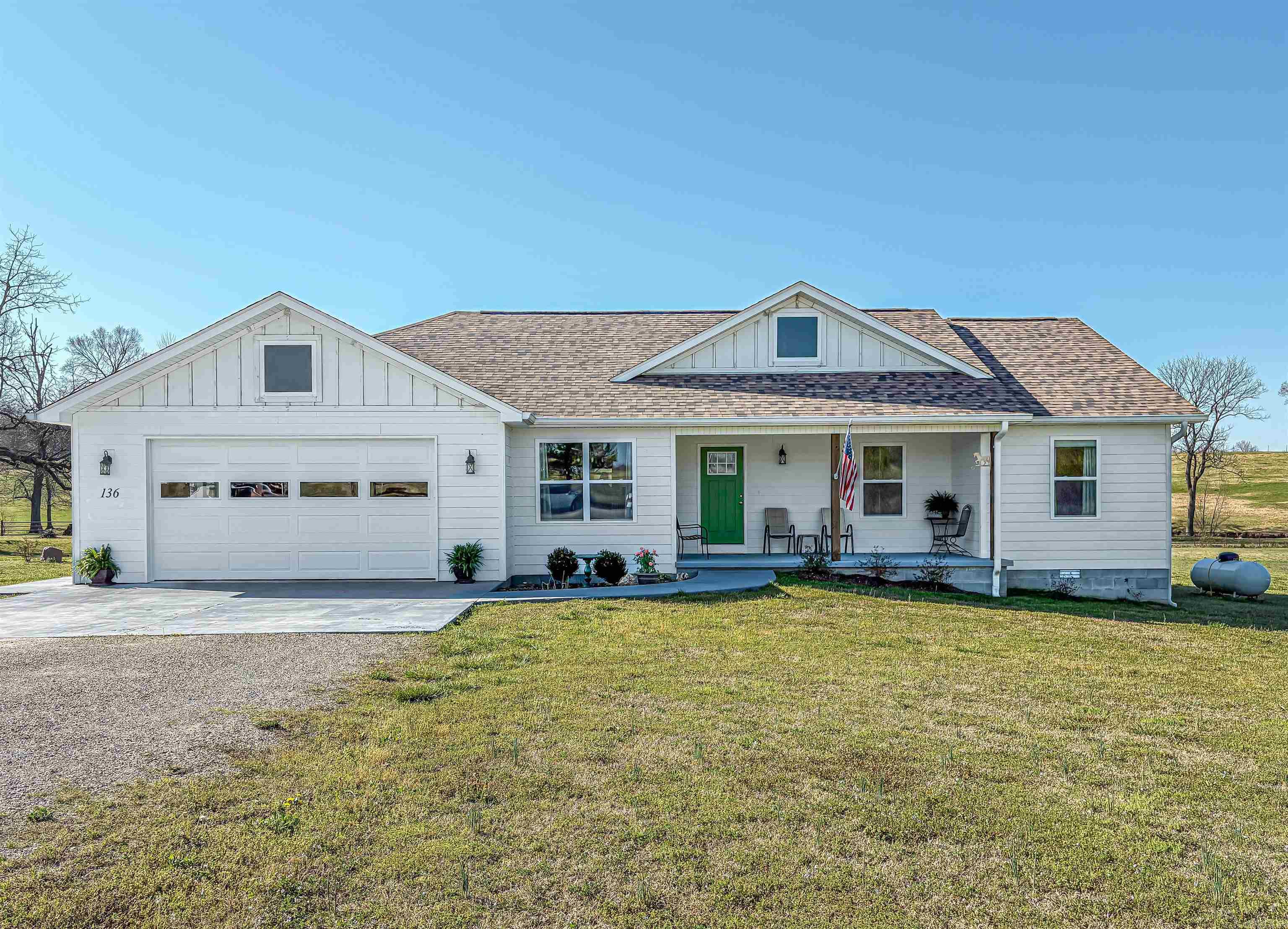 136 Lynn Terrace Property Photo 1
