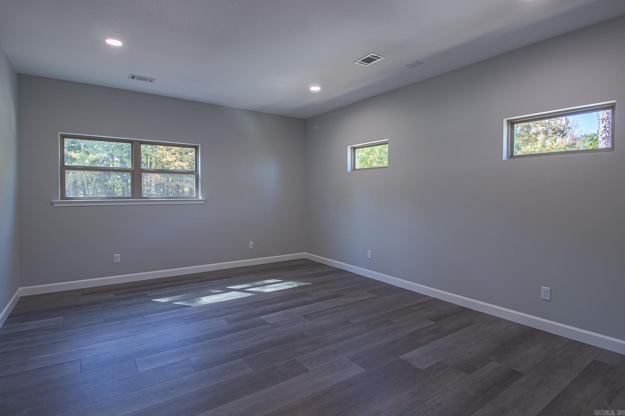 44 Alicante Road Property Photo 19