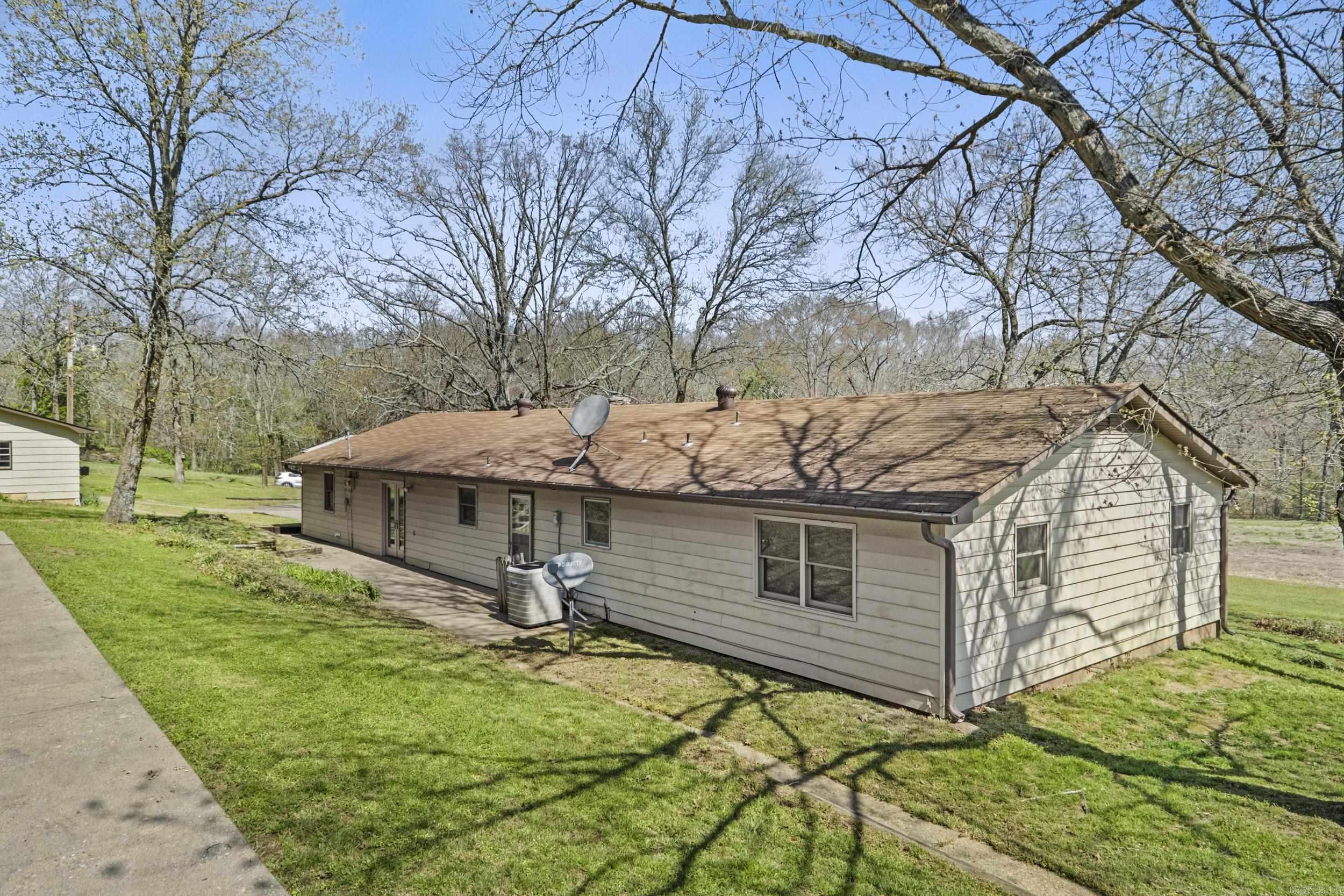 27721 Hwy. 107 Property Photo 4