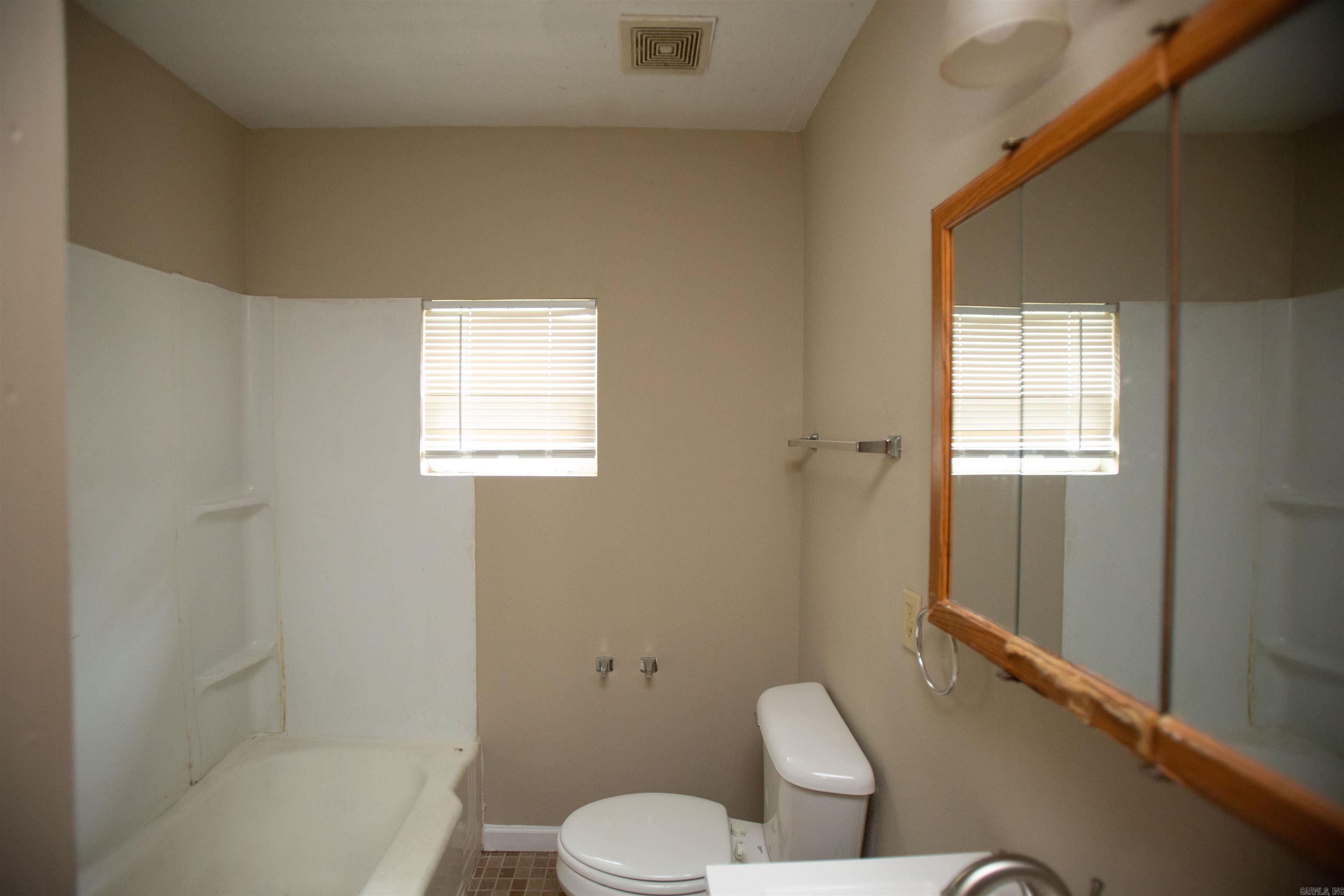 2308 Blackwood Road Property Photo 22
