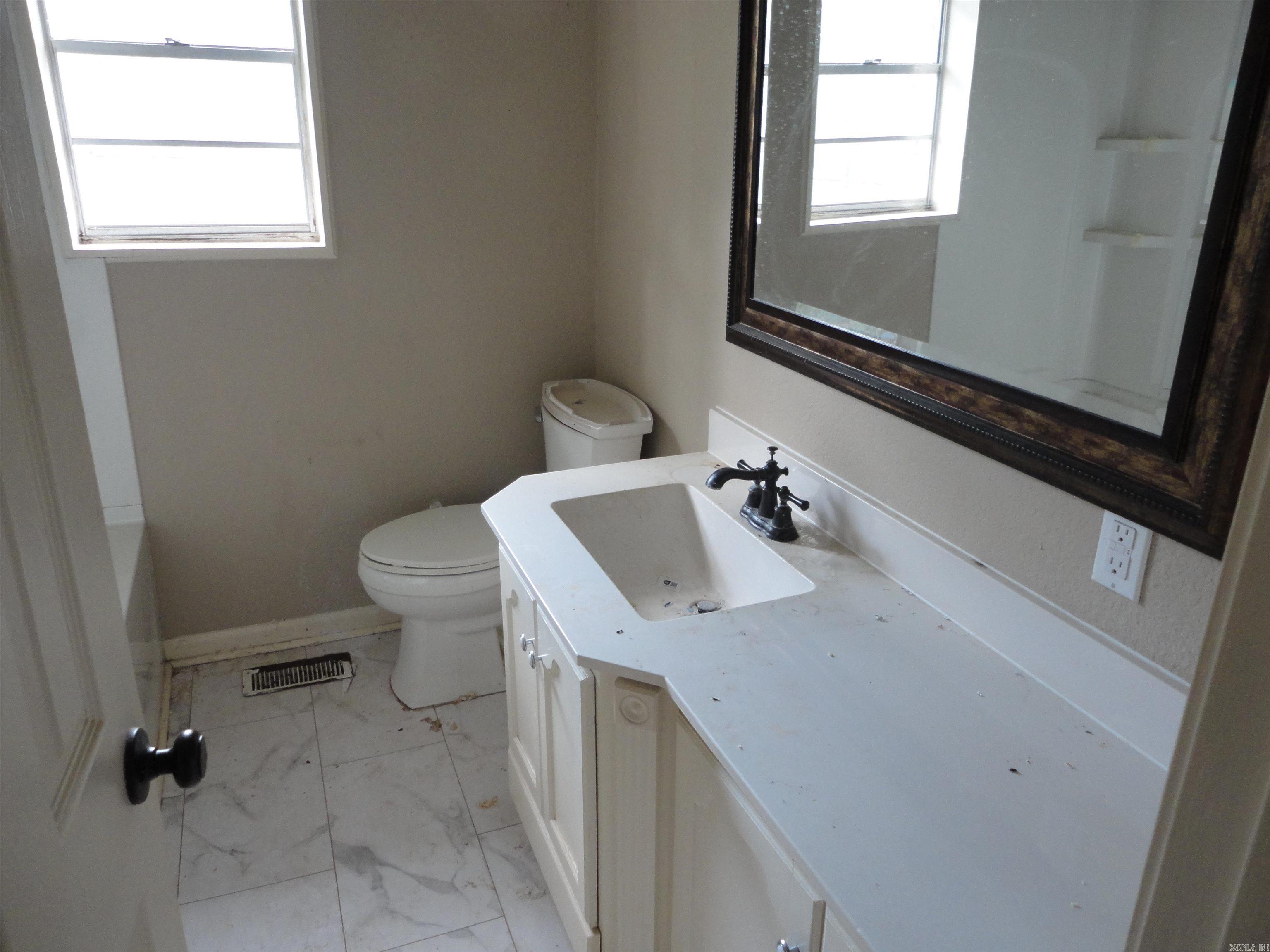 417 Ne 4th Street Property Photo 17
