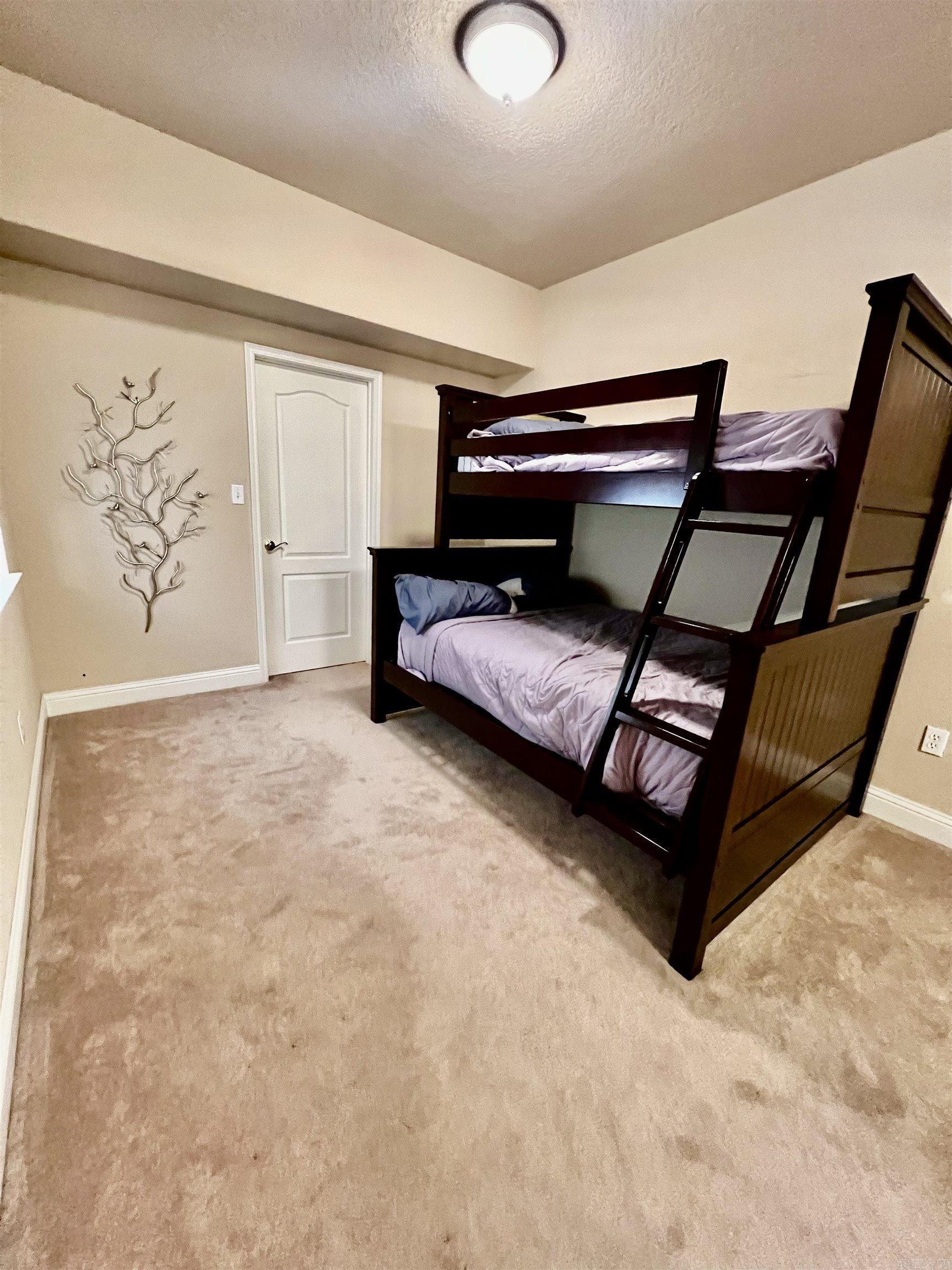 451 Lakeland Drive G4 Property Photo 17