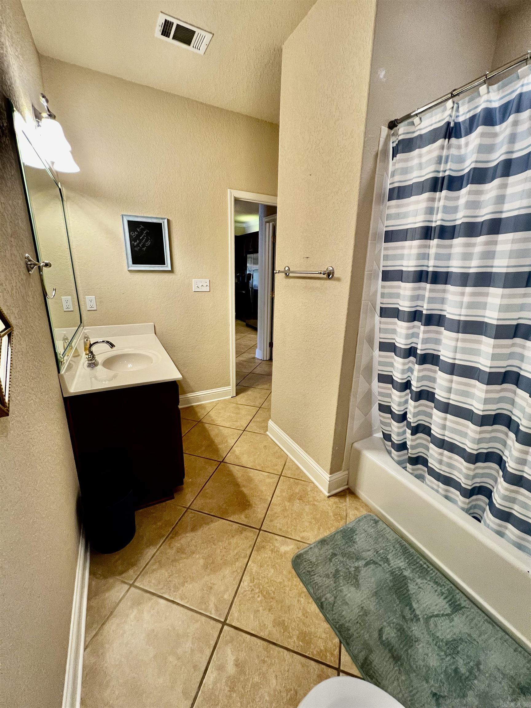 451 Lakeland Drive G4 Property Photo 20