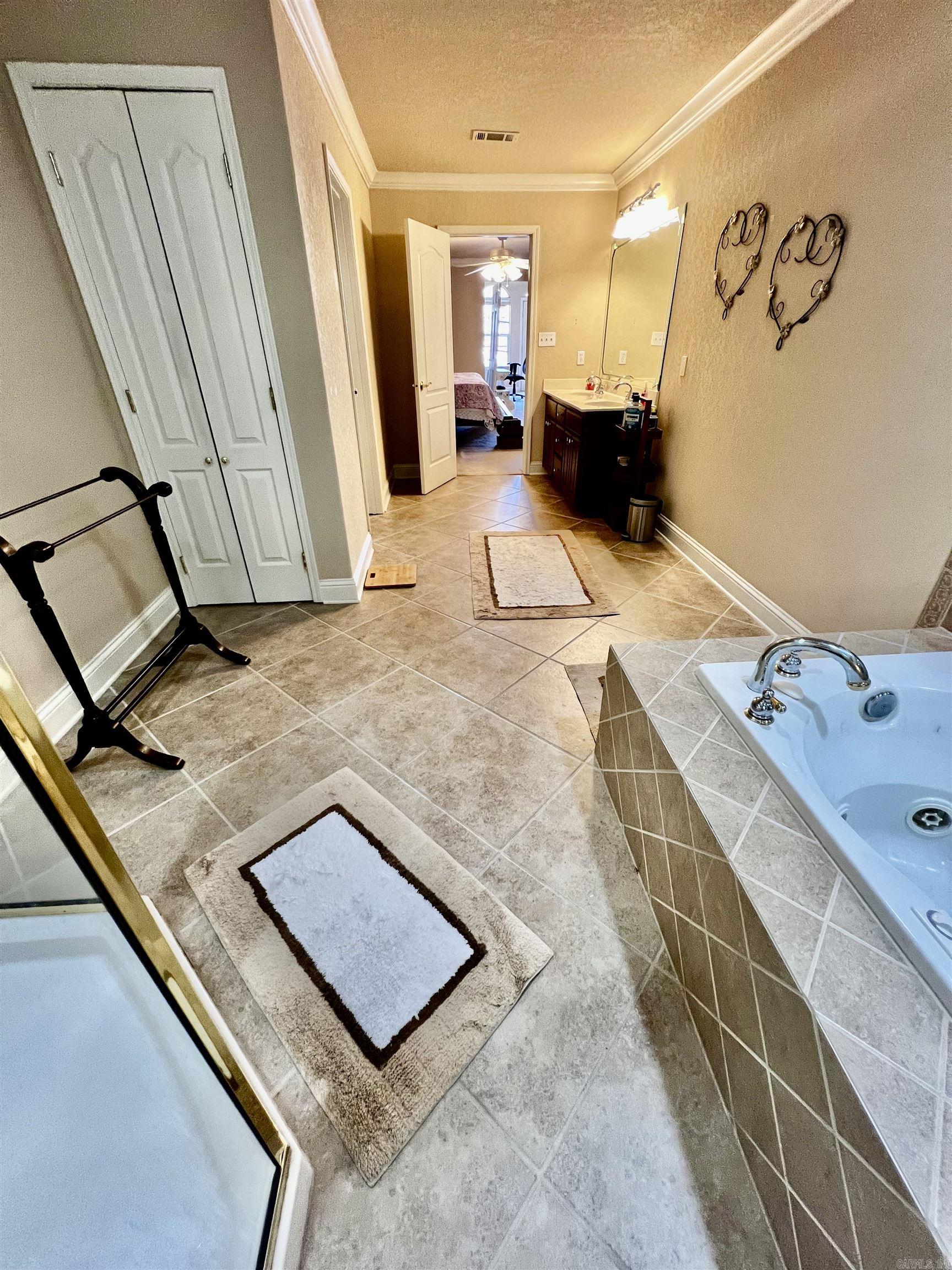 451 Lakeland Drive G4 Property Photo 33