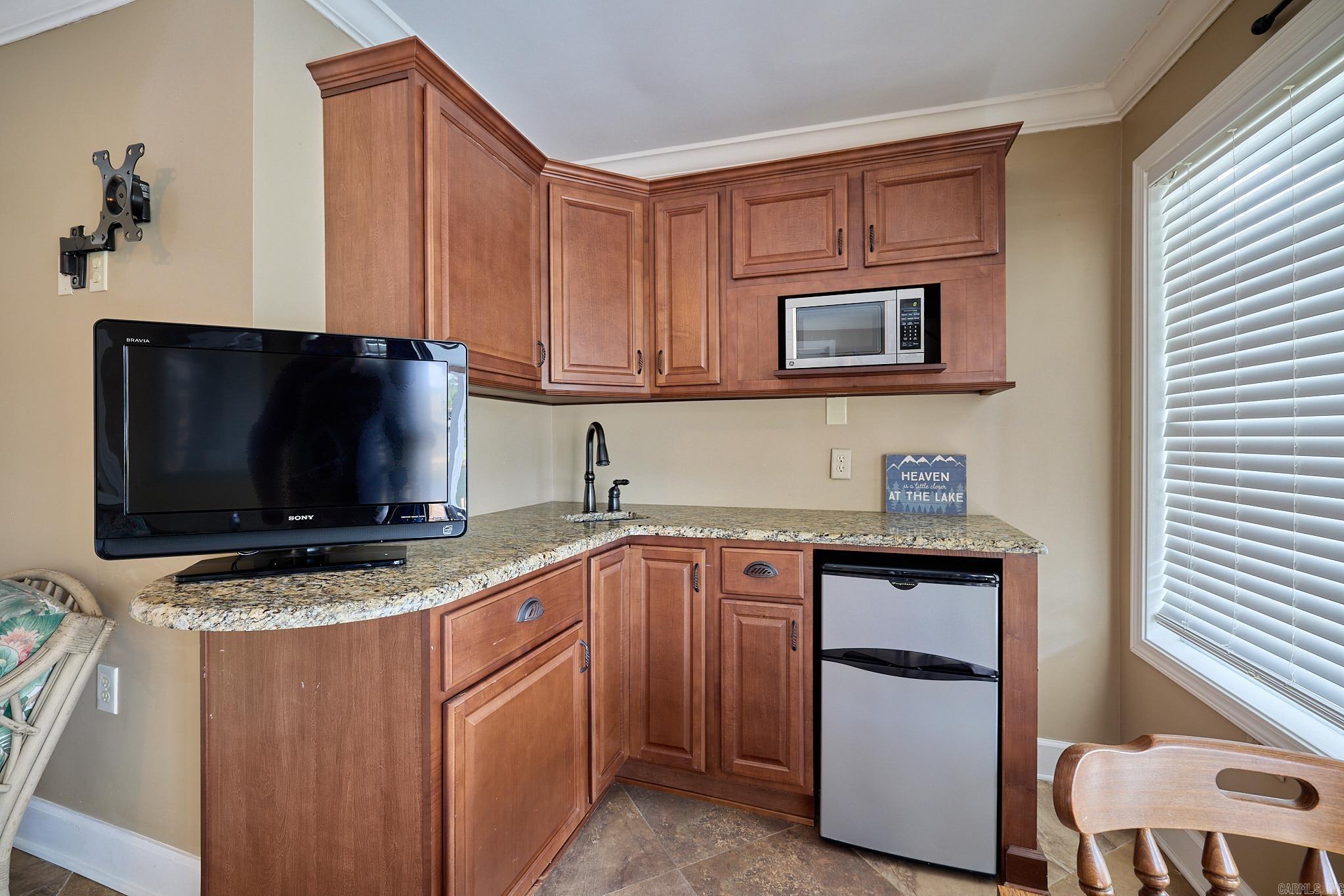 173 Barbary Road #434 Property Photo 38