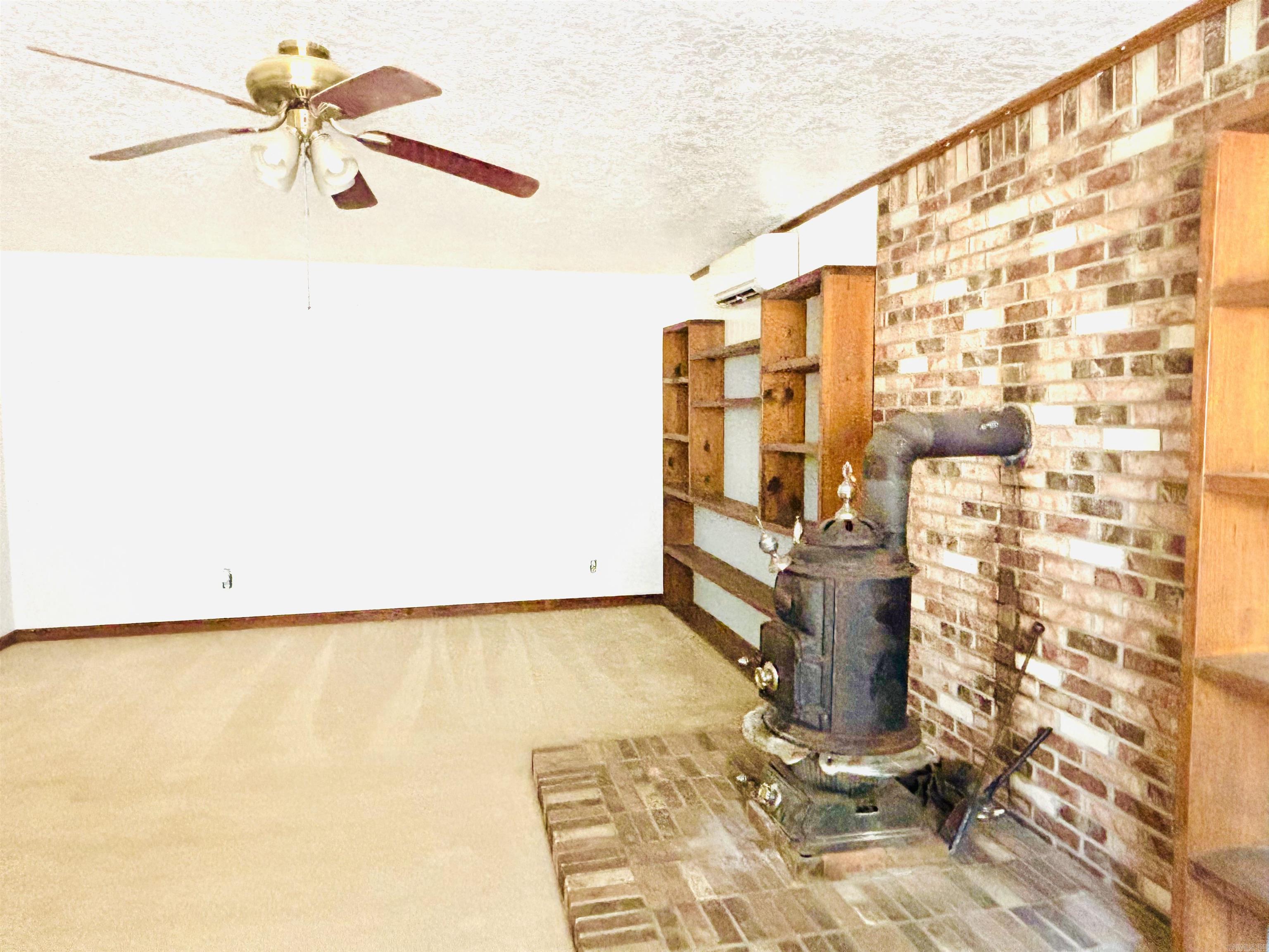 6683 Roasting Ear Road Property Photo 25