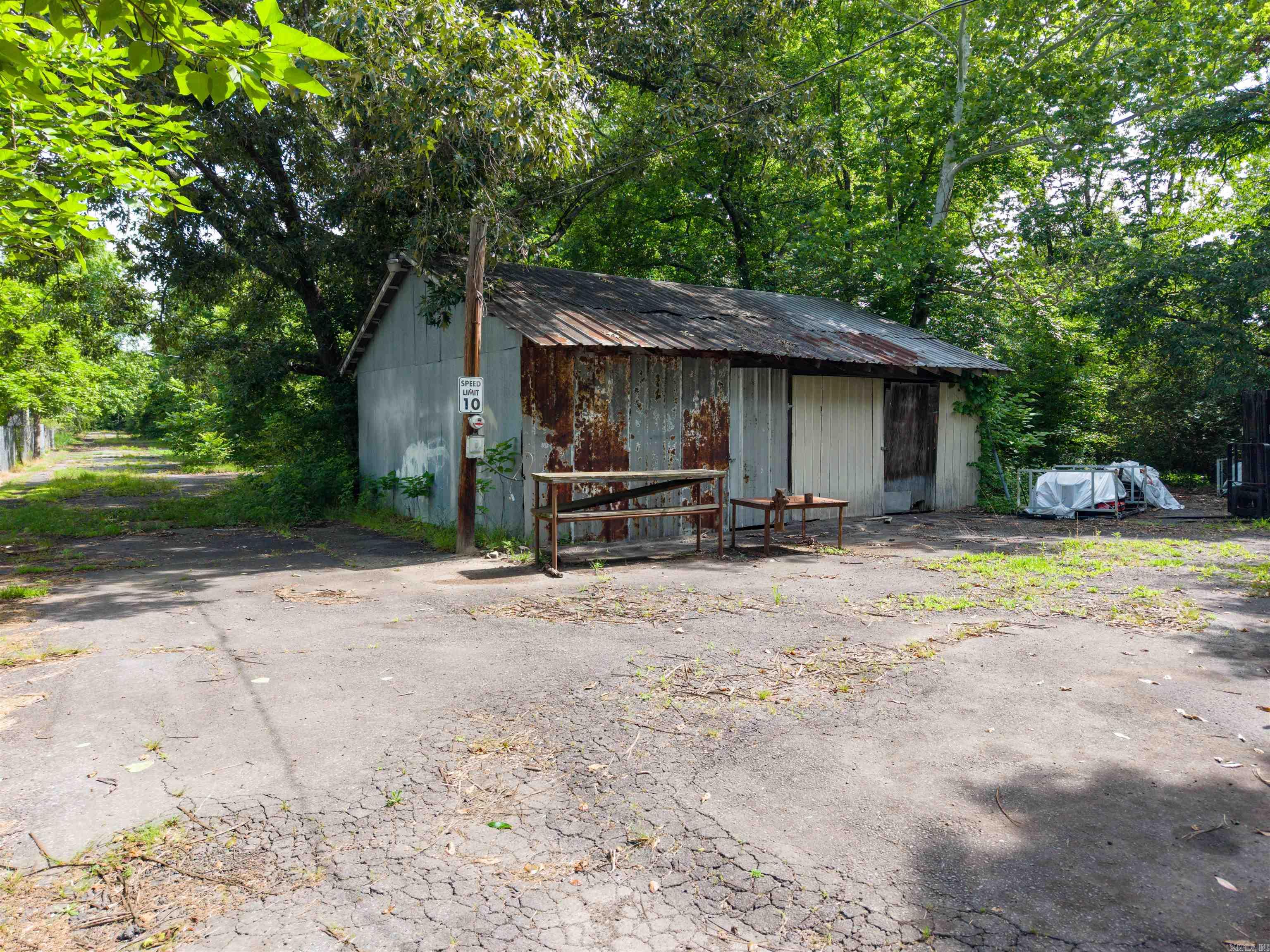 7802 Jacksonville Cutoff Road Property Photo 20
