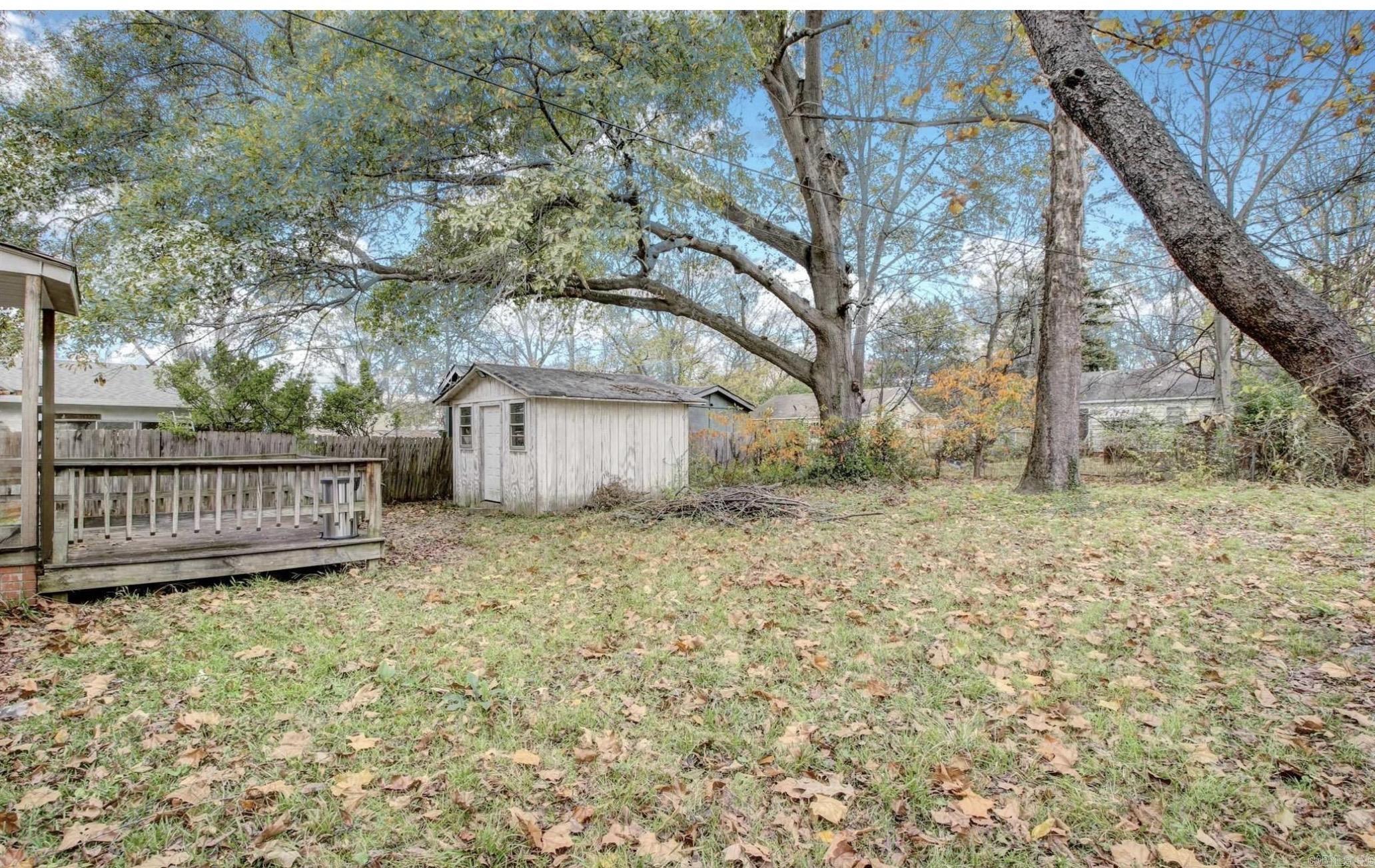 111 Saunders Drive Property Photo 9