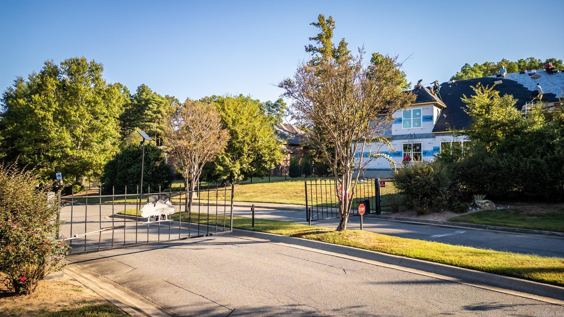 West Lake Lane Property Photo 4