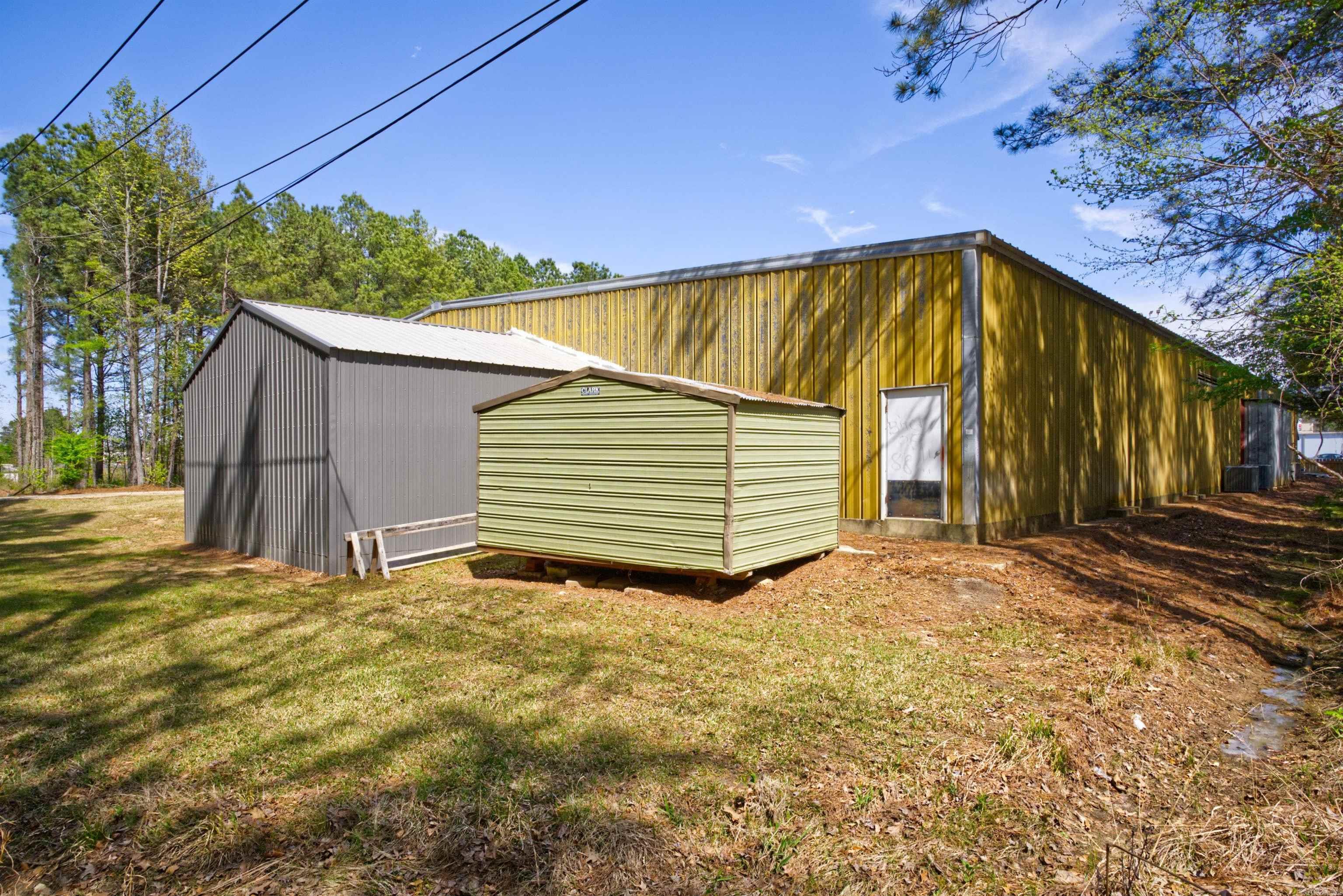 267 Highway 425 Property Photo 43