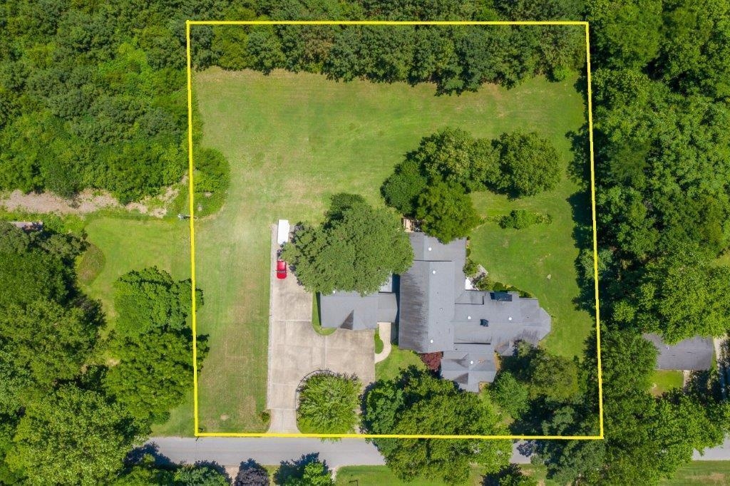 157 N Spring Street Property Photo 50