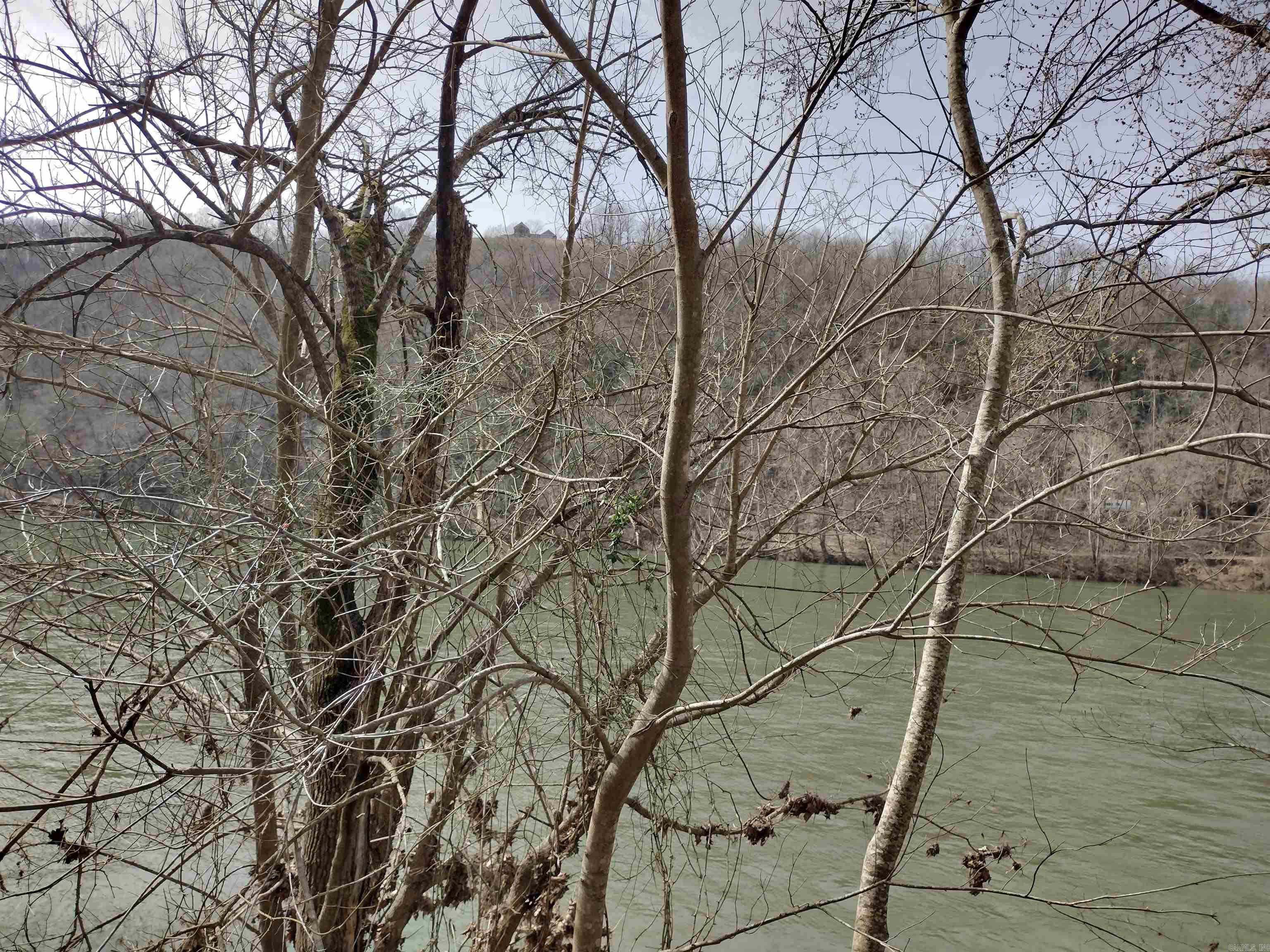000 South Riverview Property Photo 14