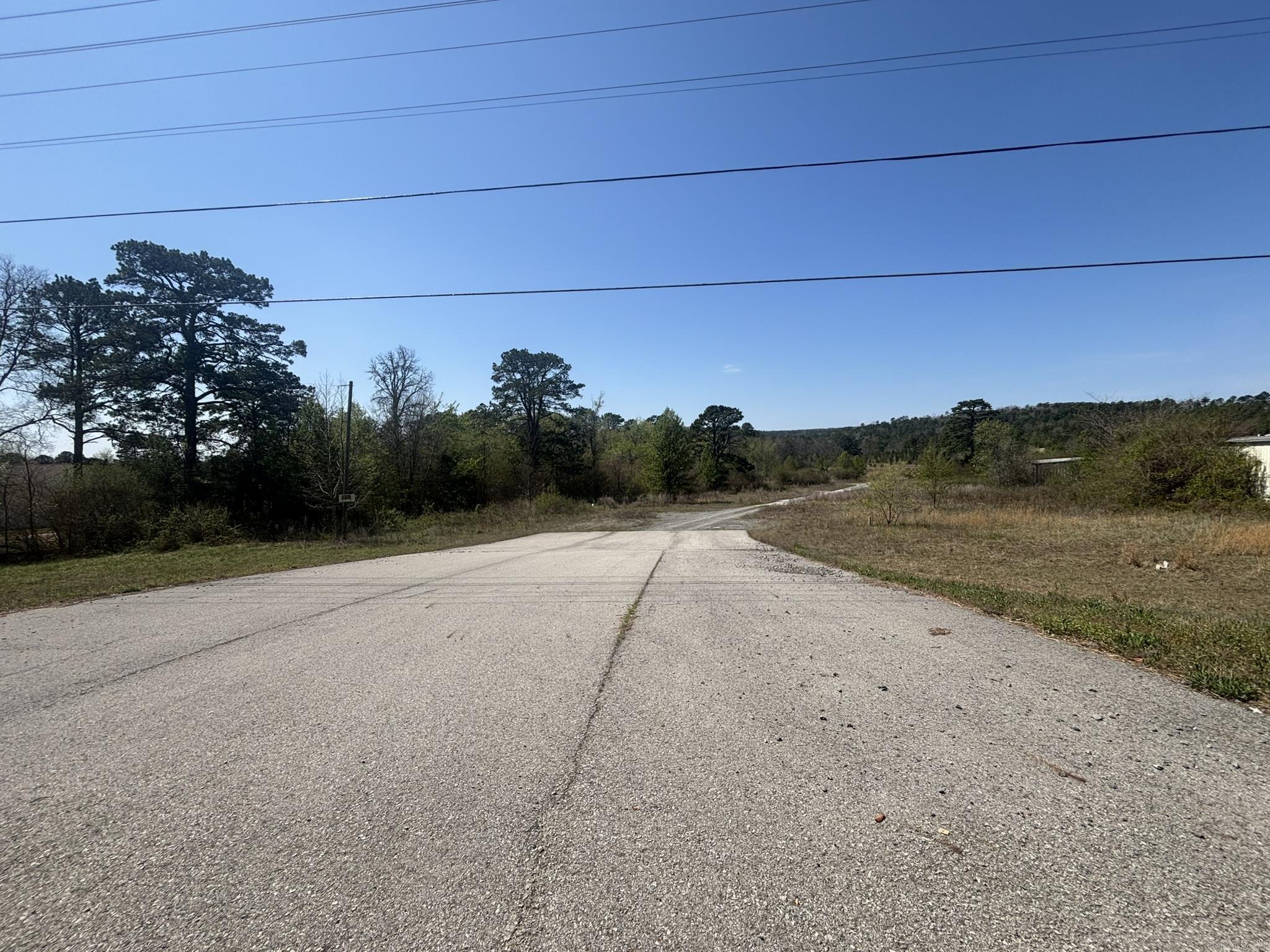 3120 S Highway 65 Property Photo 1