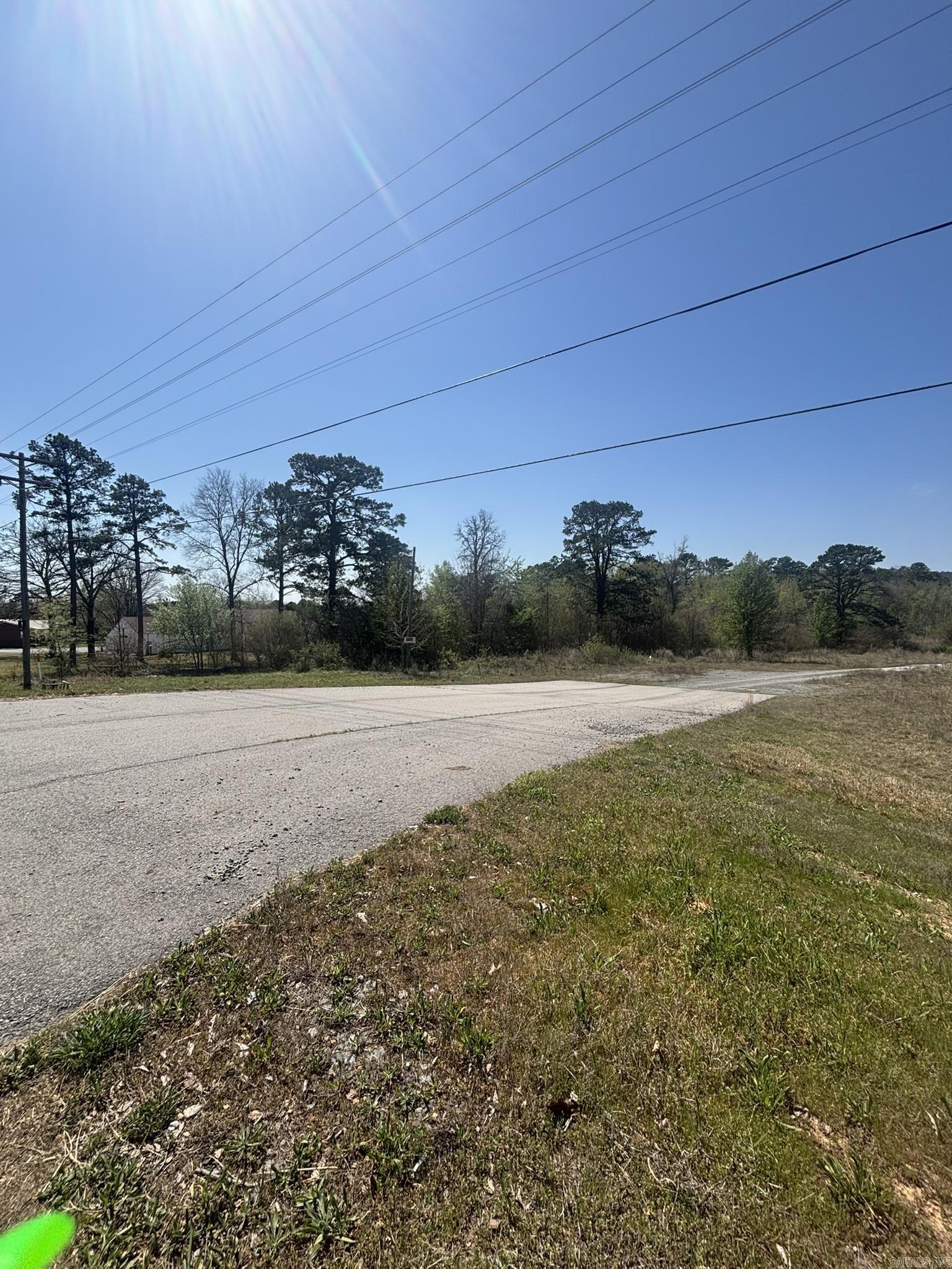 3120 S Highway 65 Property Photo 2