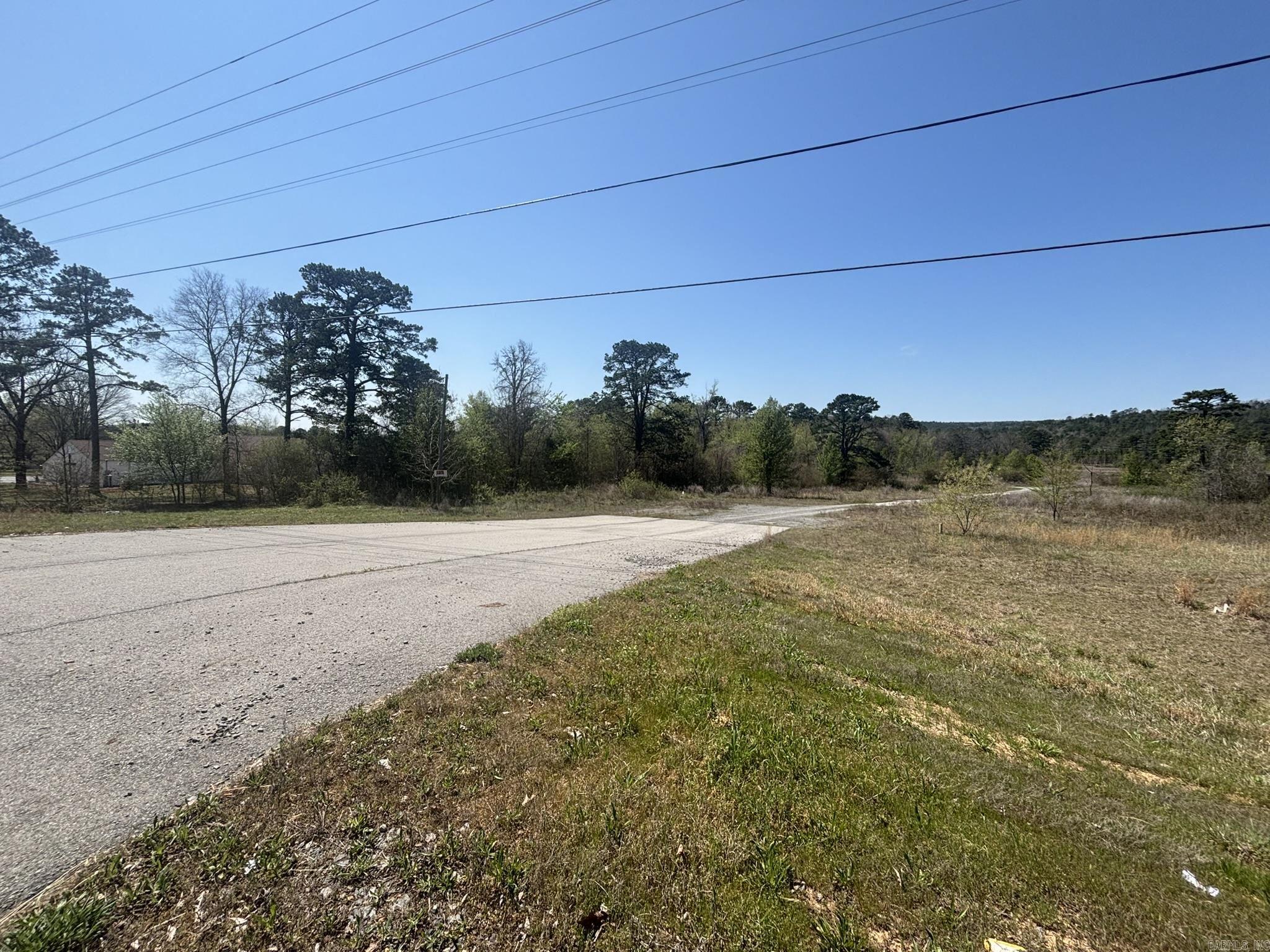 3120 S Highway 65 Property Photo 3