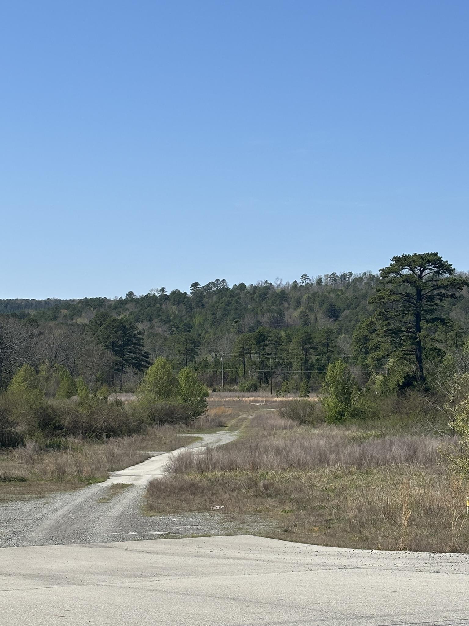 3120 S Highway 65 Property Photo 10