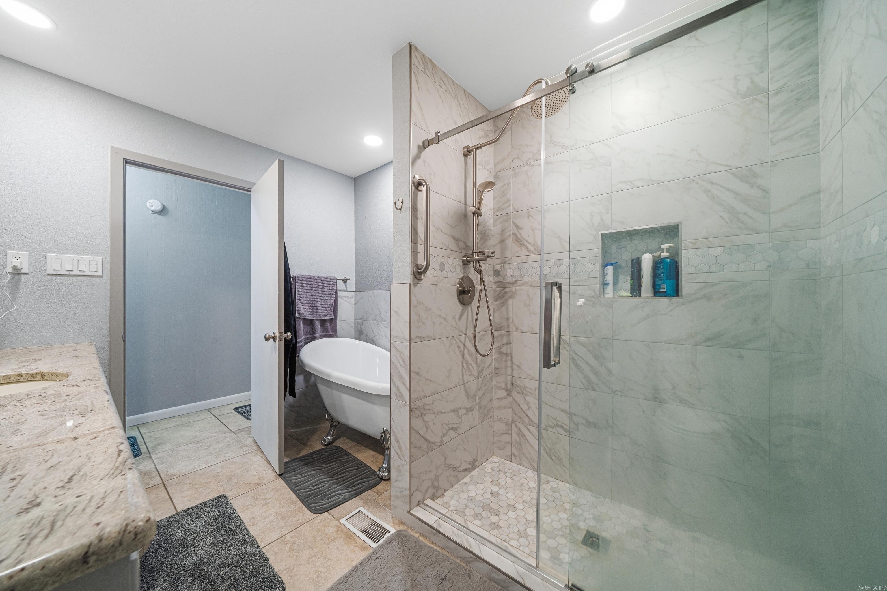 46 Malaga Way Property Photo 33