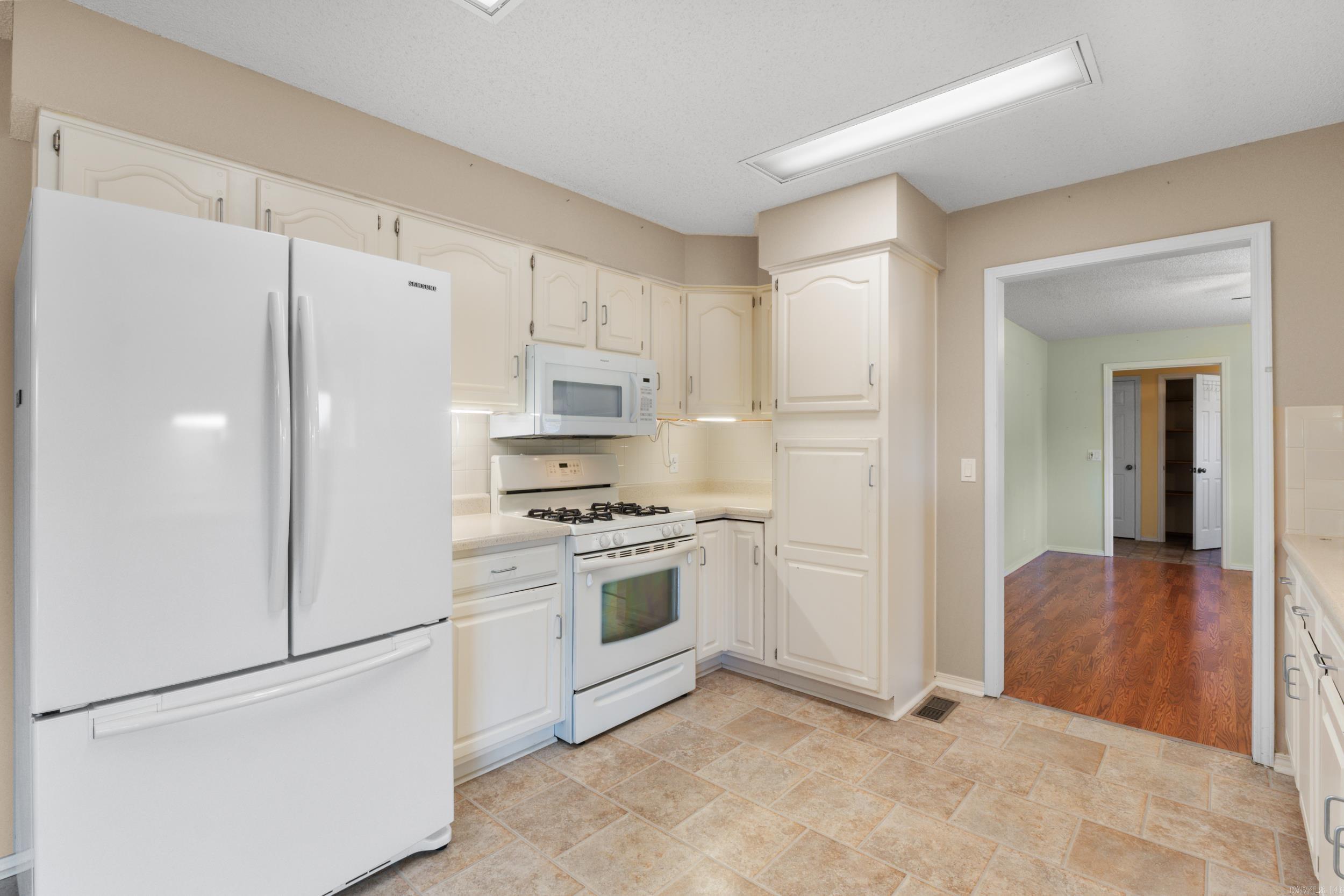 1515 Pine Tree Lane Property Photo 16