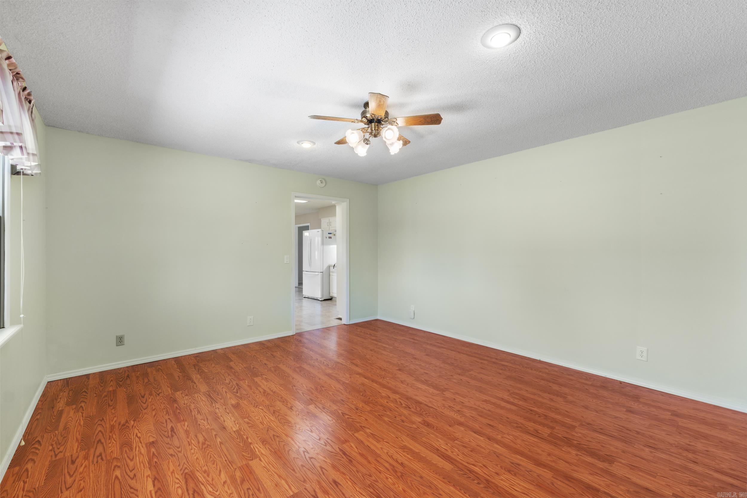 1515 Pine Tree Lane Property Photo 19