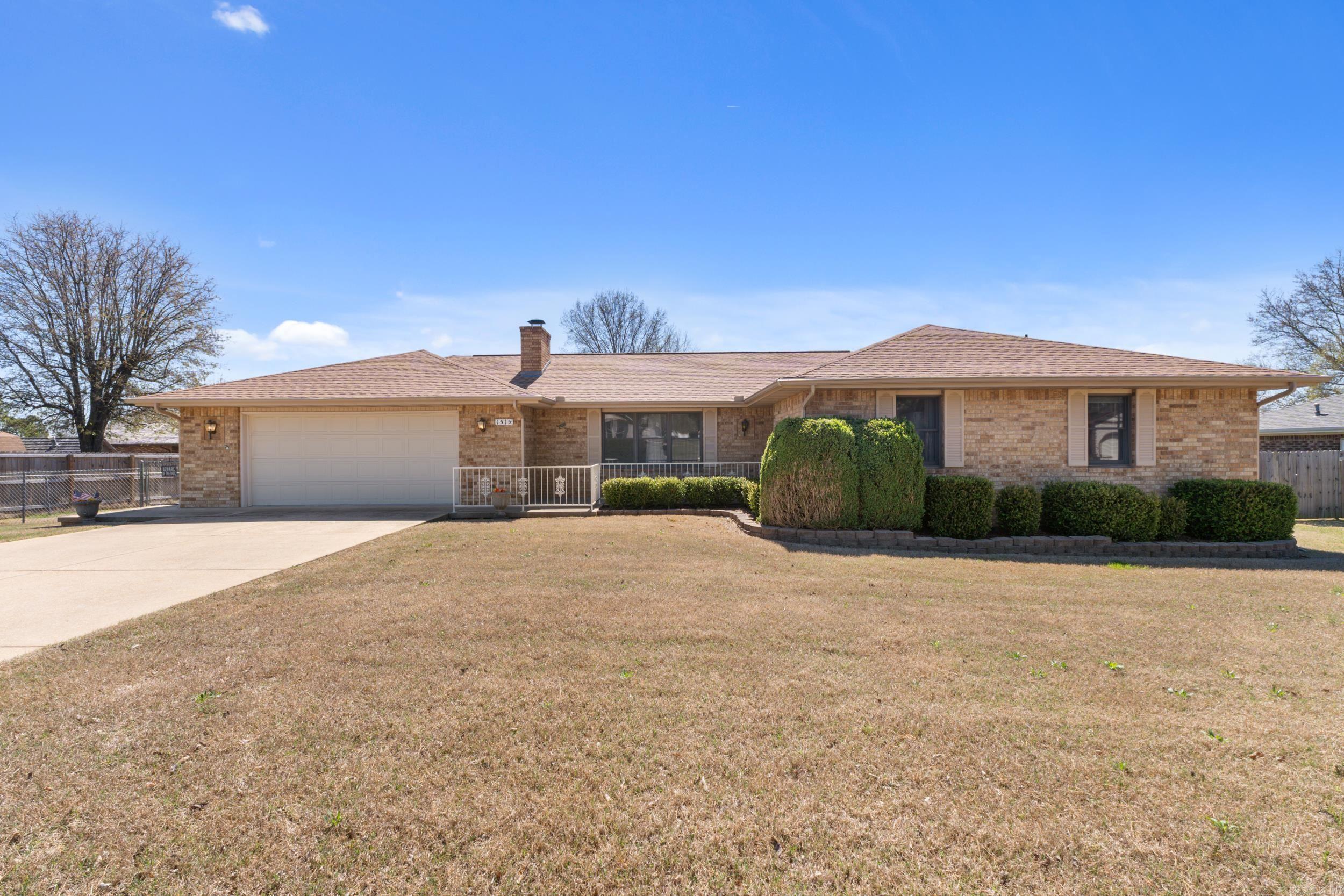 1515 Pine Tree Lane Property Photo 38