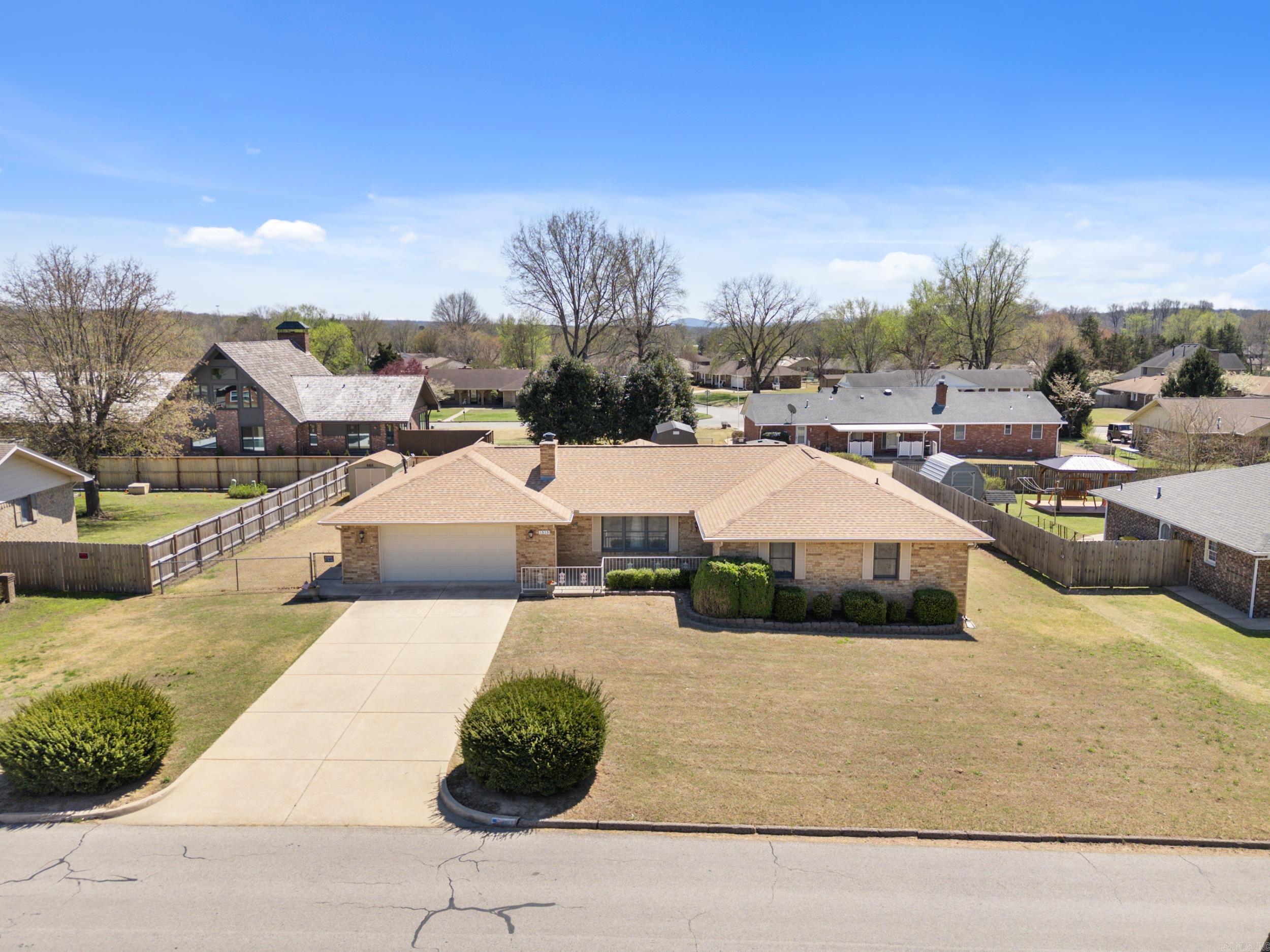 1515 Pine Tree Lane Property Photo 40