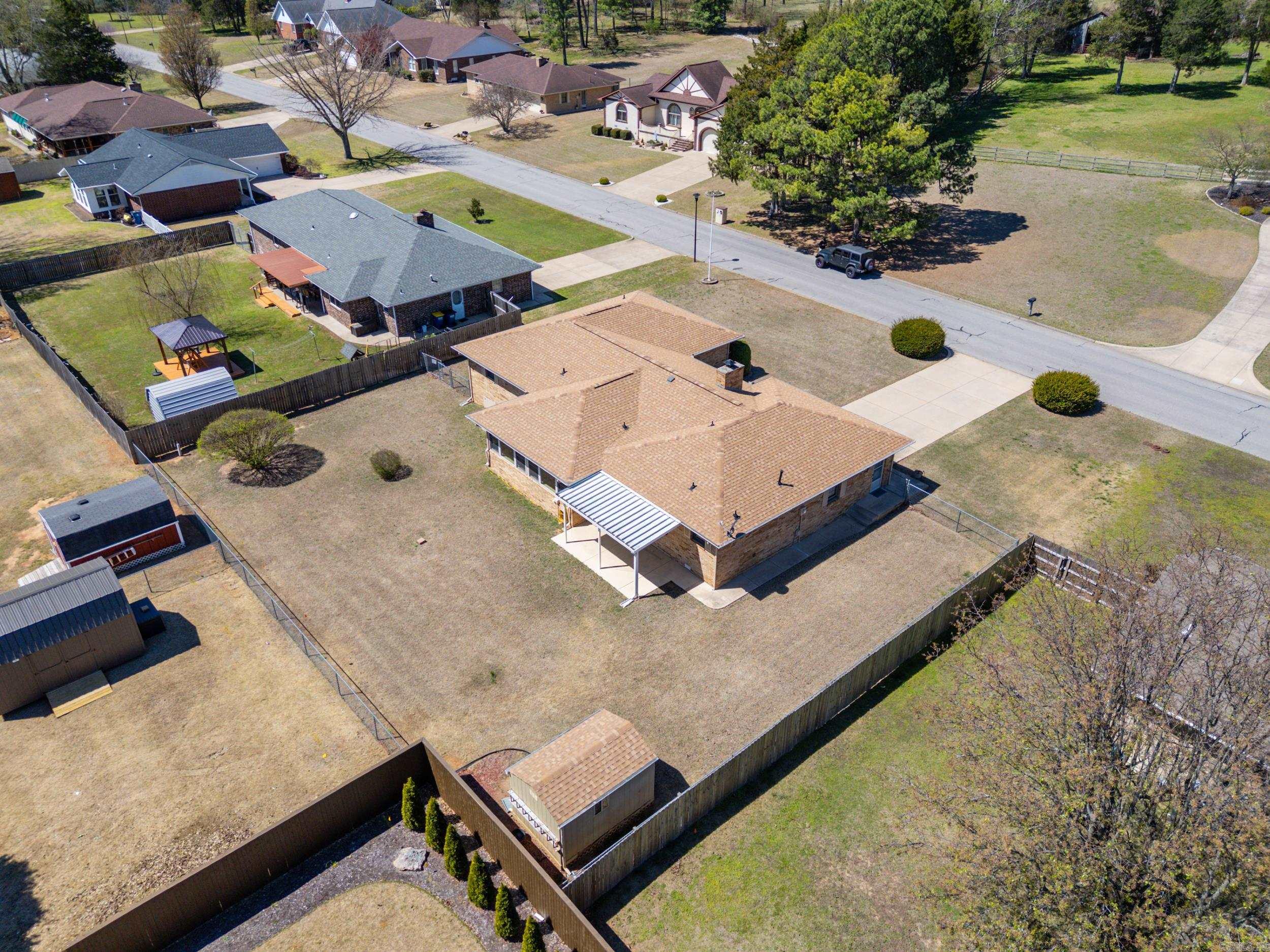 1515 Pine Tree Lane Property Photo 44