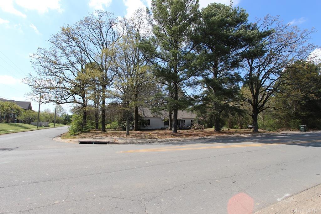 729 South German Lane Property Photo 4