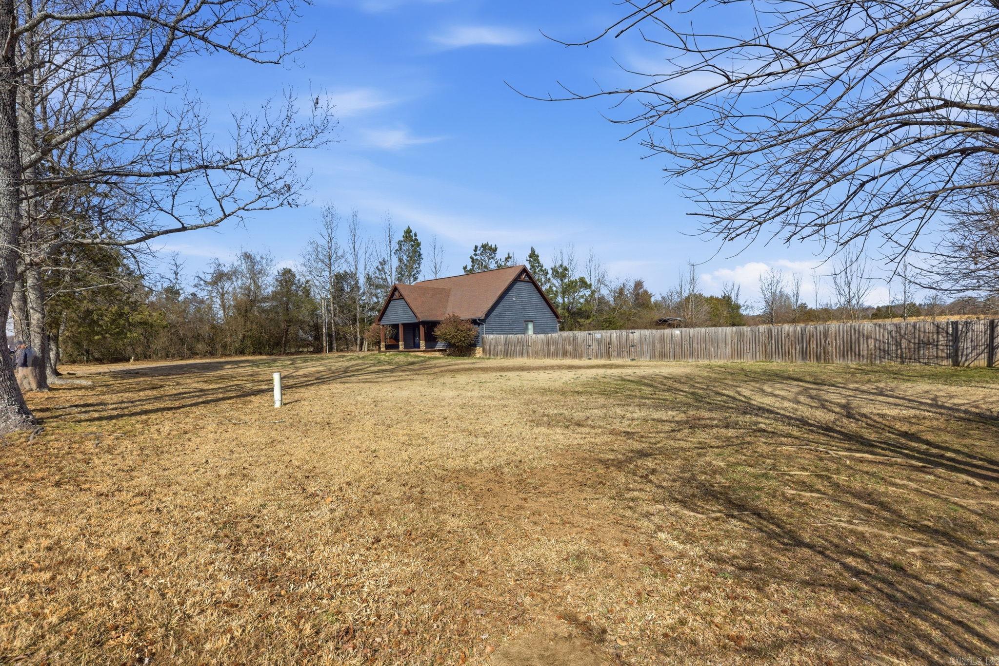 14 4th Street Property Photo 3