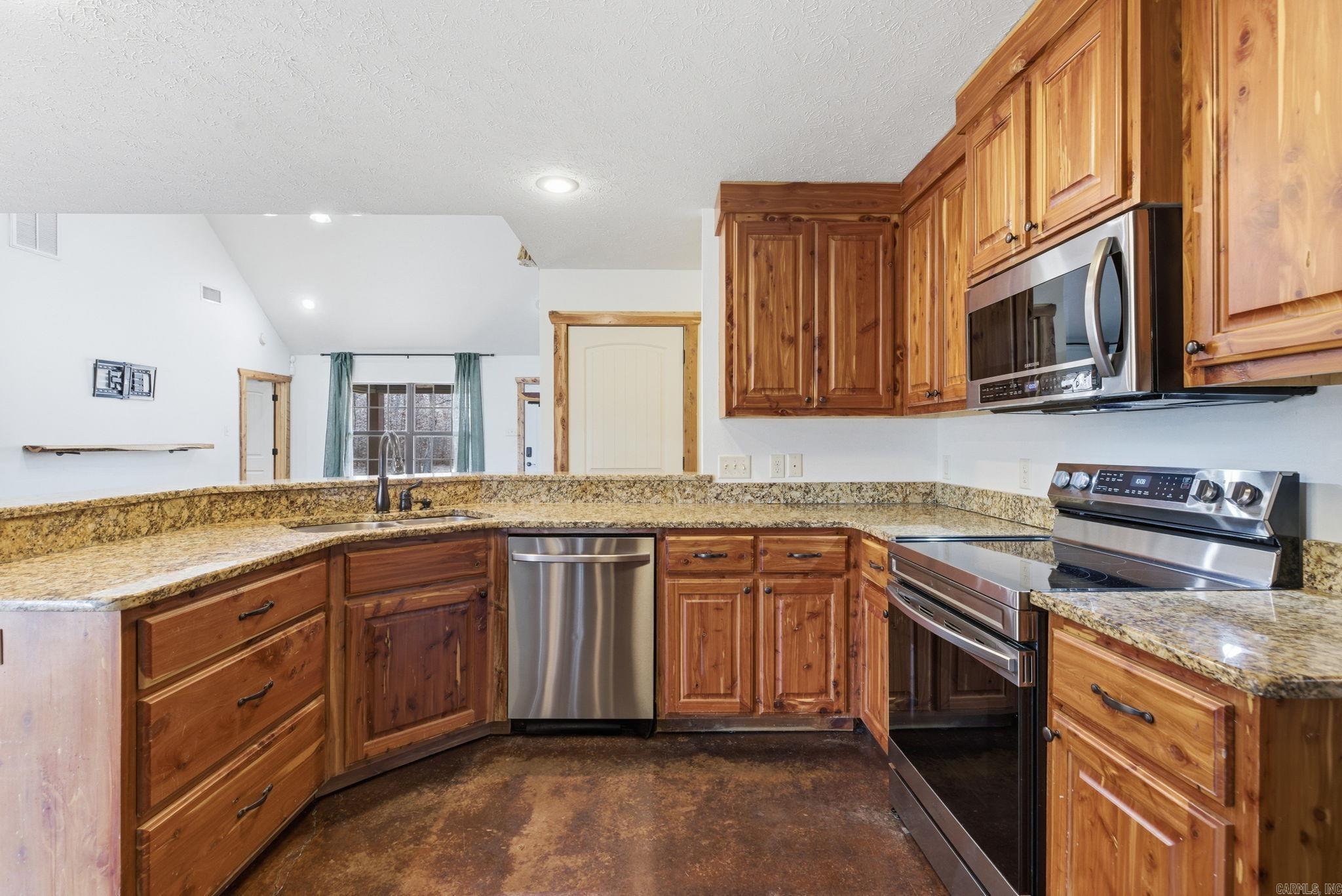 14 4th Street Property Photo 8