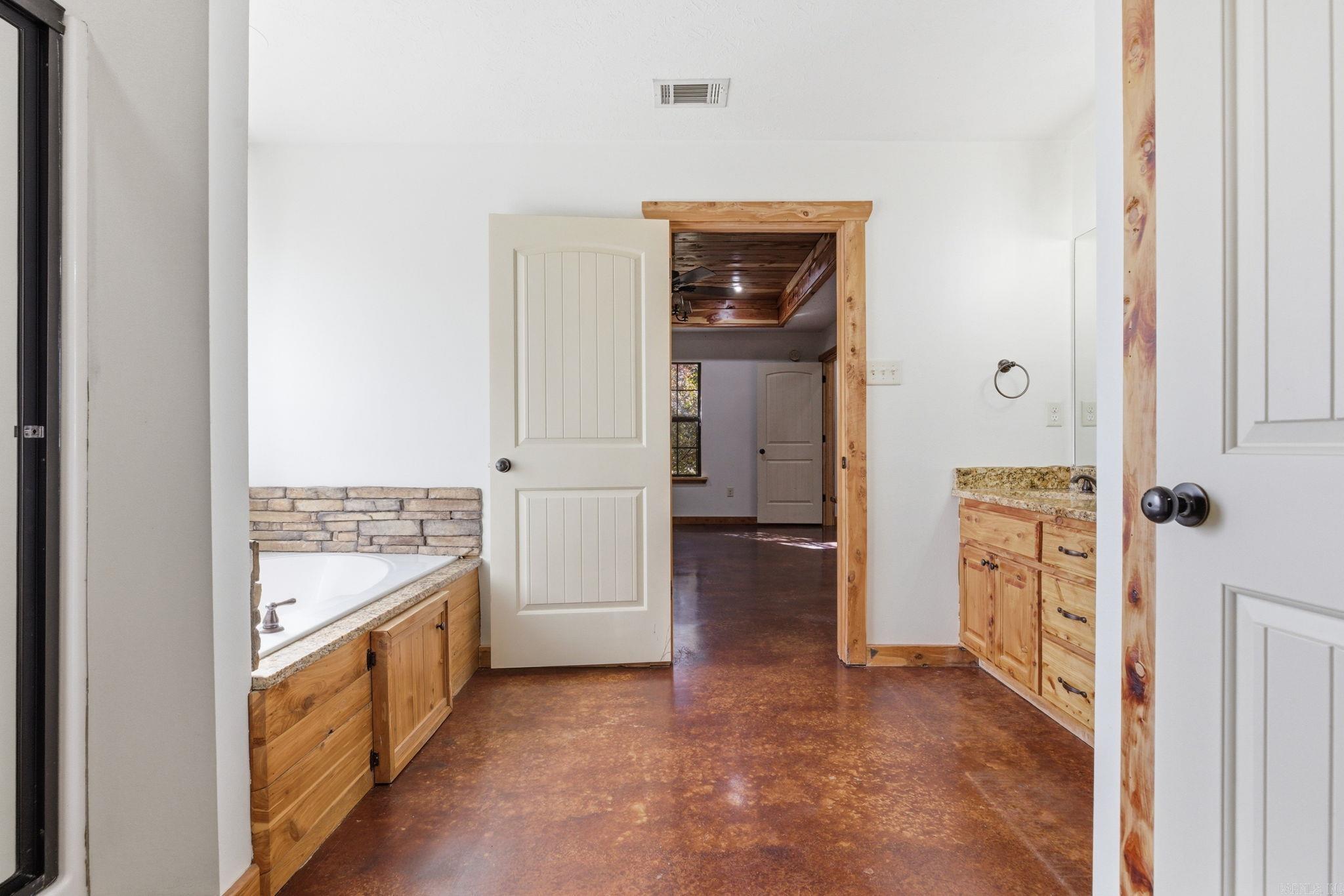 14 4th Street Property Photo 19