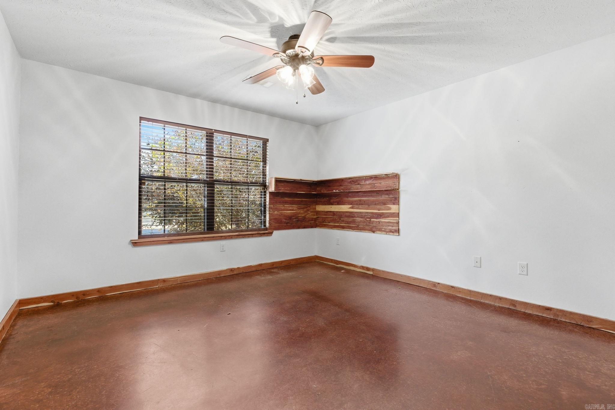 14 4th Street Property Photo 27