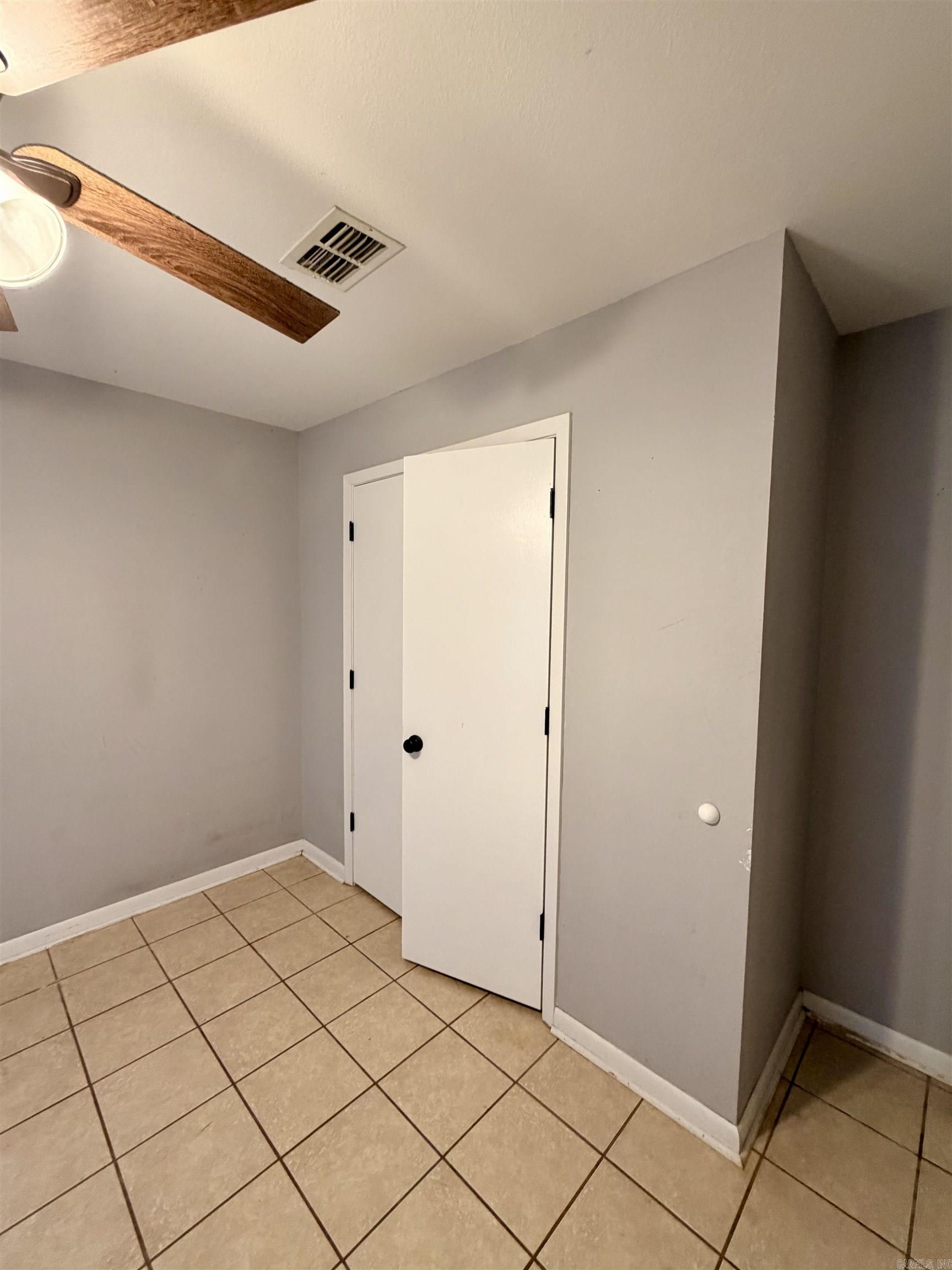 530 N Boyd St Property Photo 17