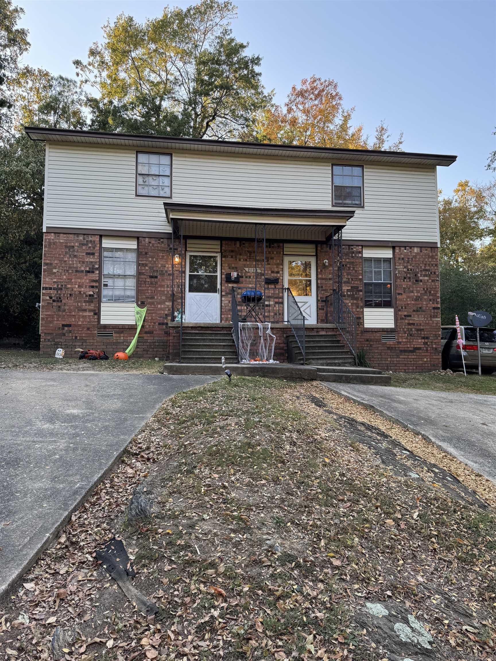 2100 Virginia Drive Property Photo 1