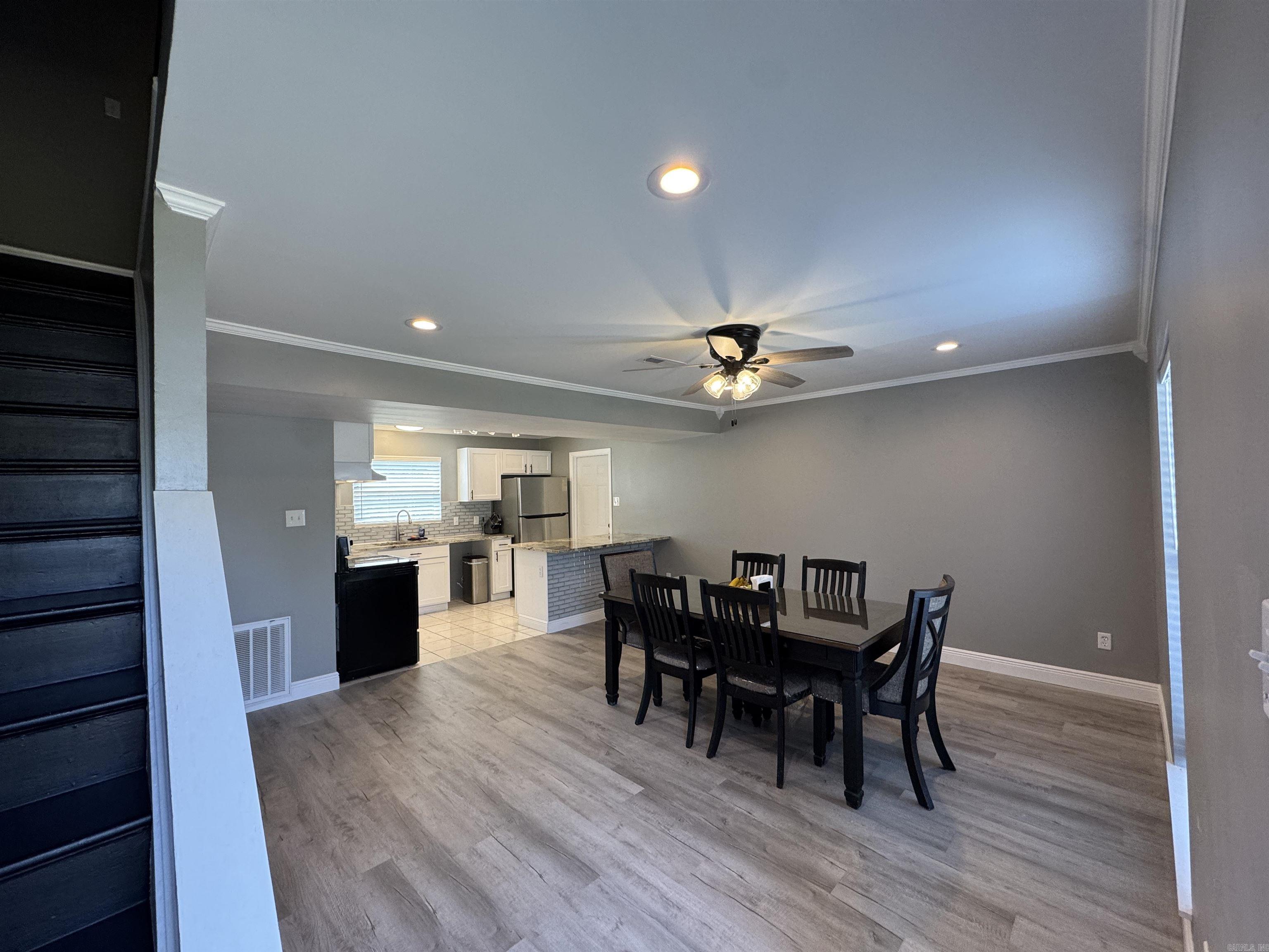 5315 Peach Leaf Cove Property Photo 4