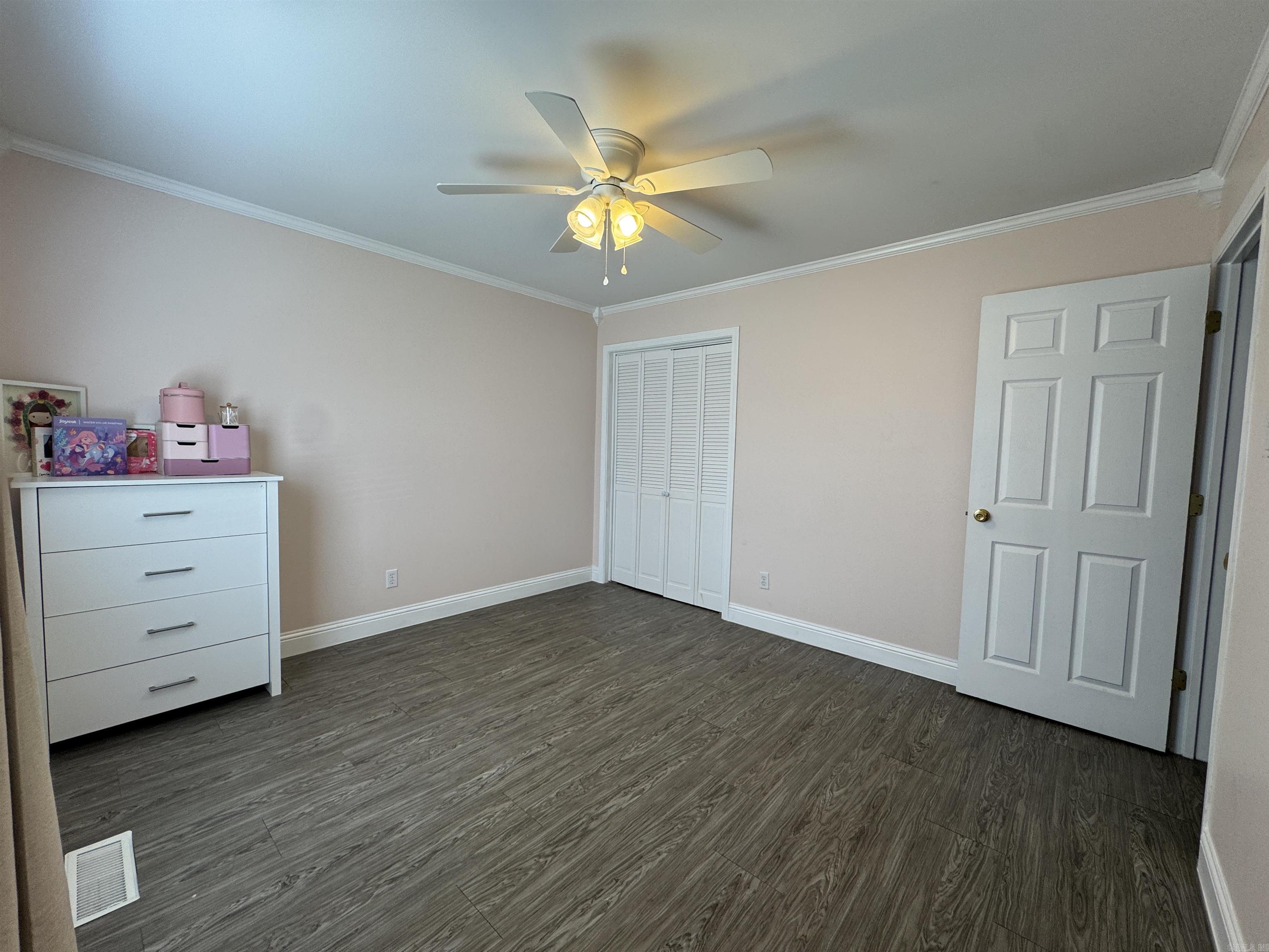 5315 Peach Leaf Cove Property Photo 18