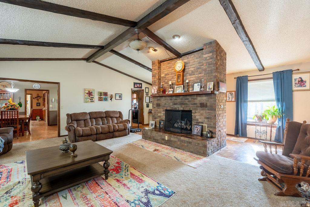 50 Linda Lane Property Photo 11