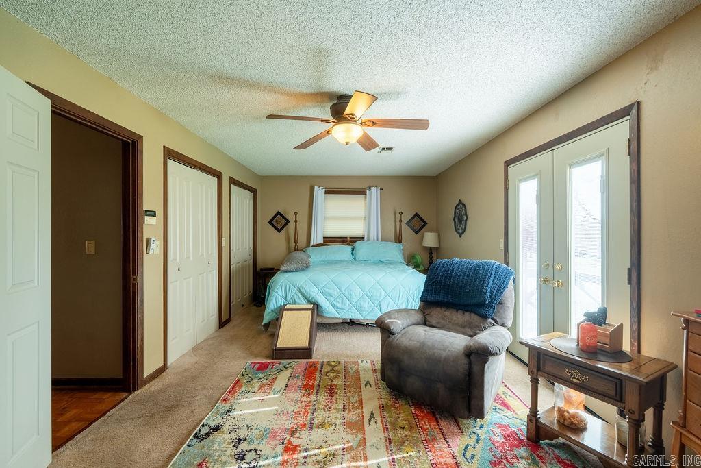 50 Linda Lane Property Photo 25