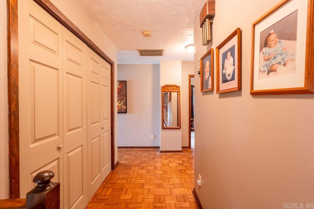 50 Linda Lane Property Photo 28