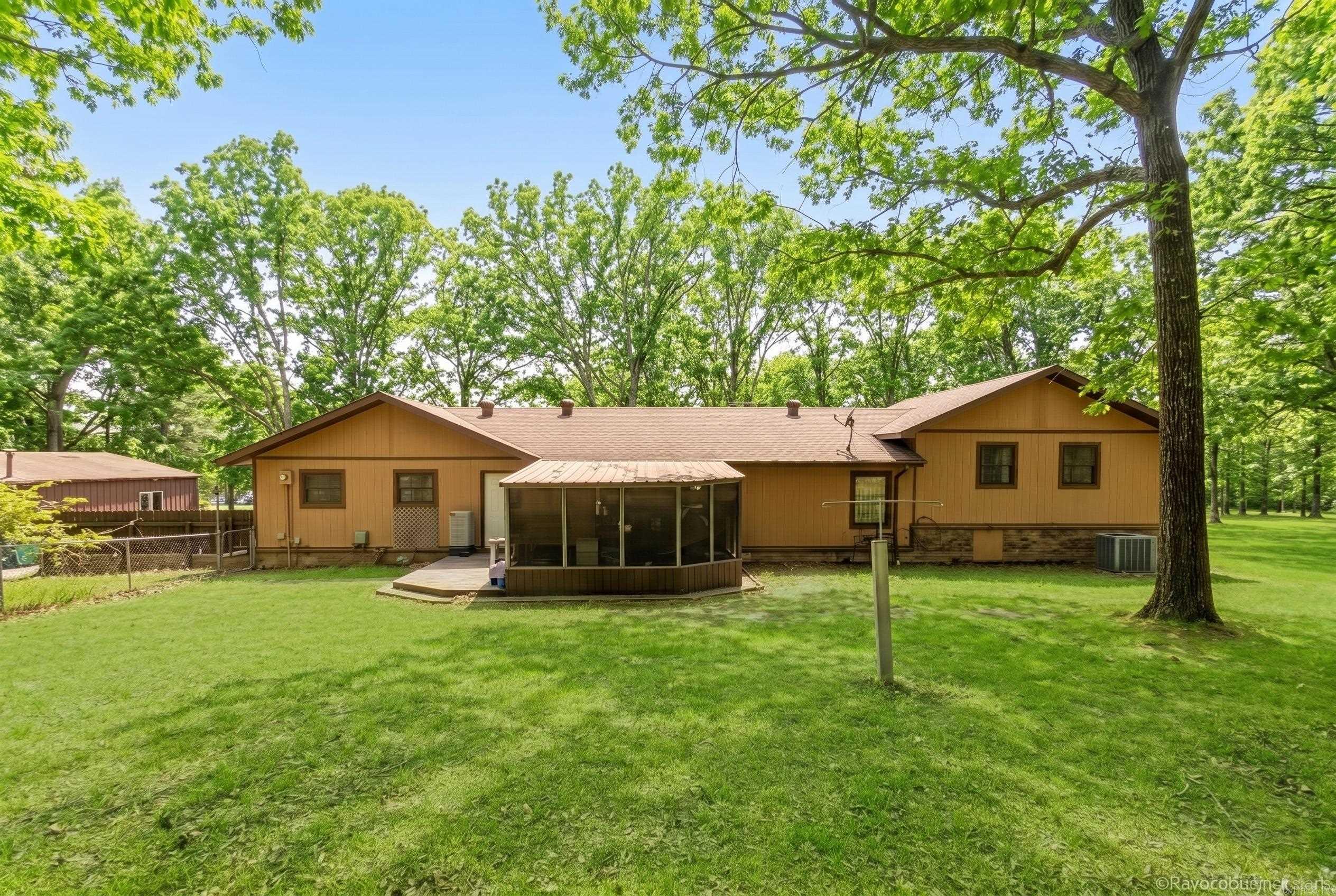 50 Linda Lane Property Photo 32