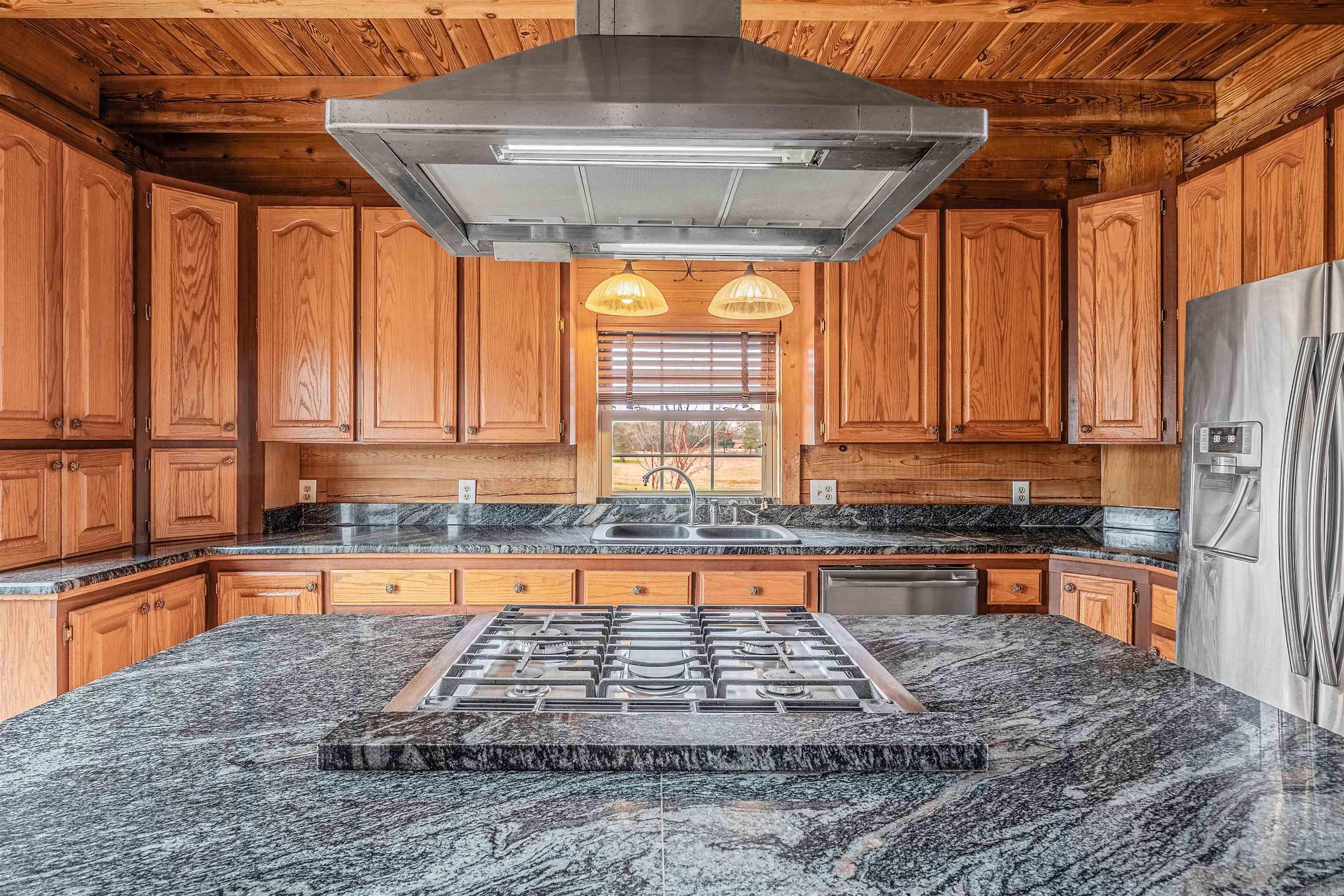 5762 Buttercreek Road Property Photo 13