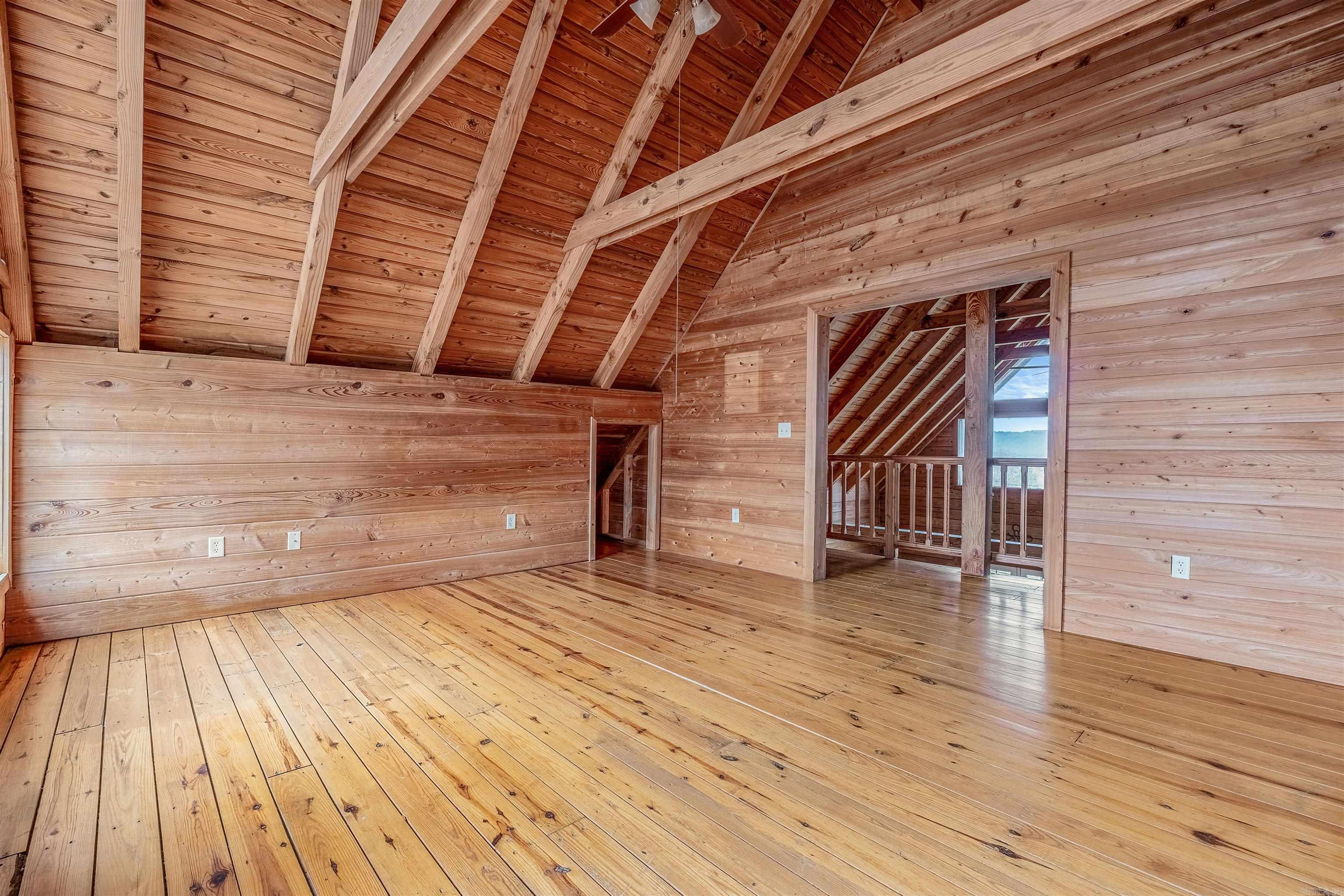 5762 Buttercreek Road Property Photo 33
