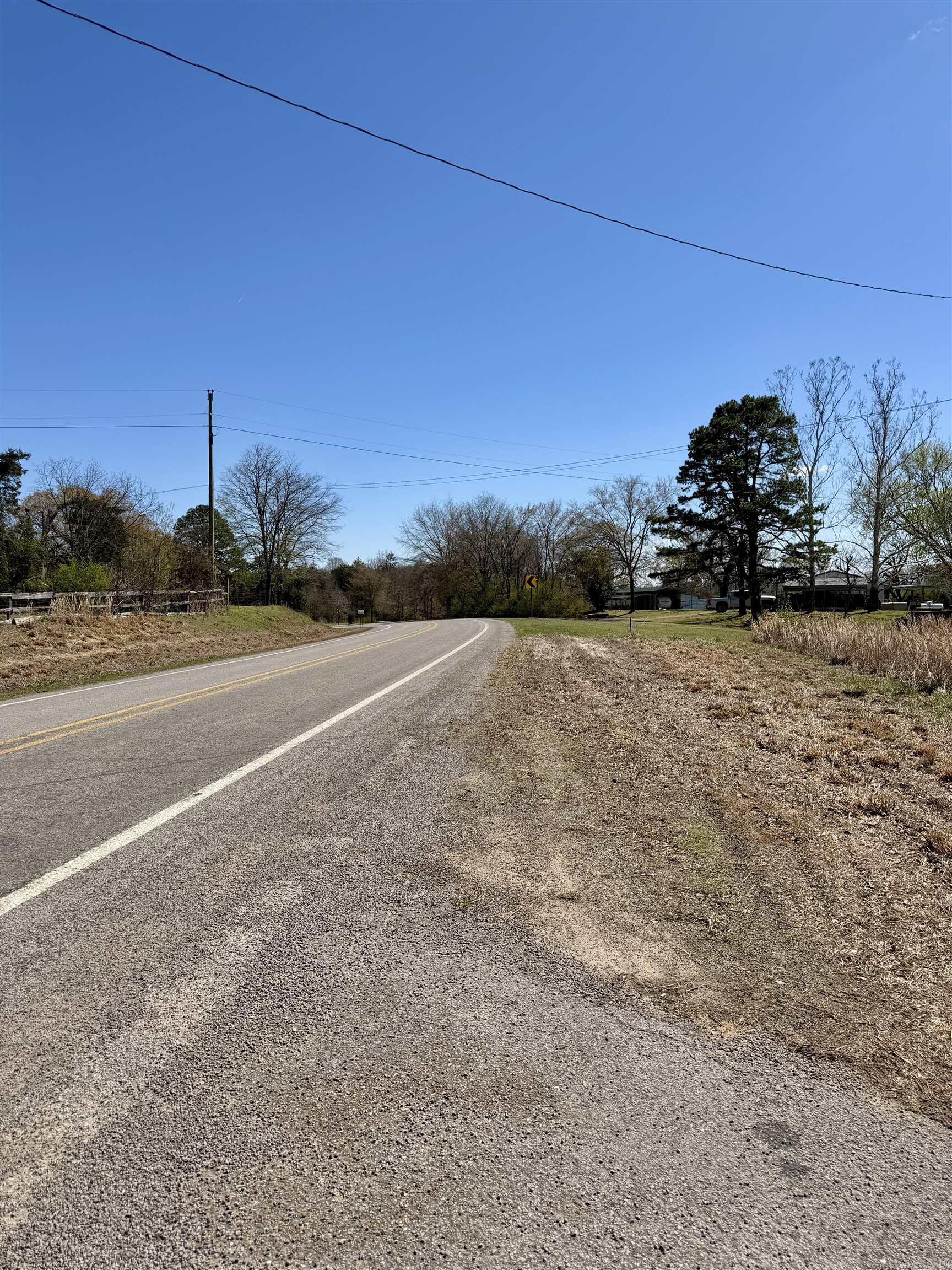 10383 Highway 352 Property Photo 6